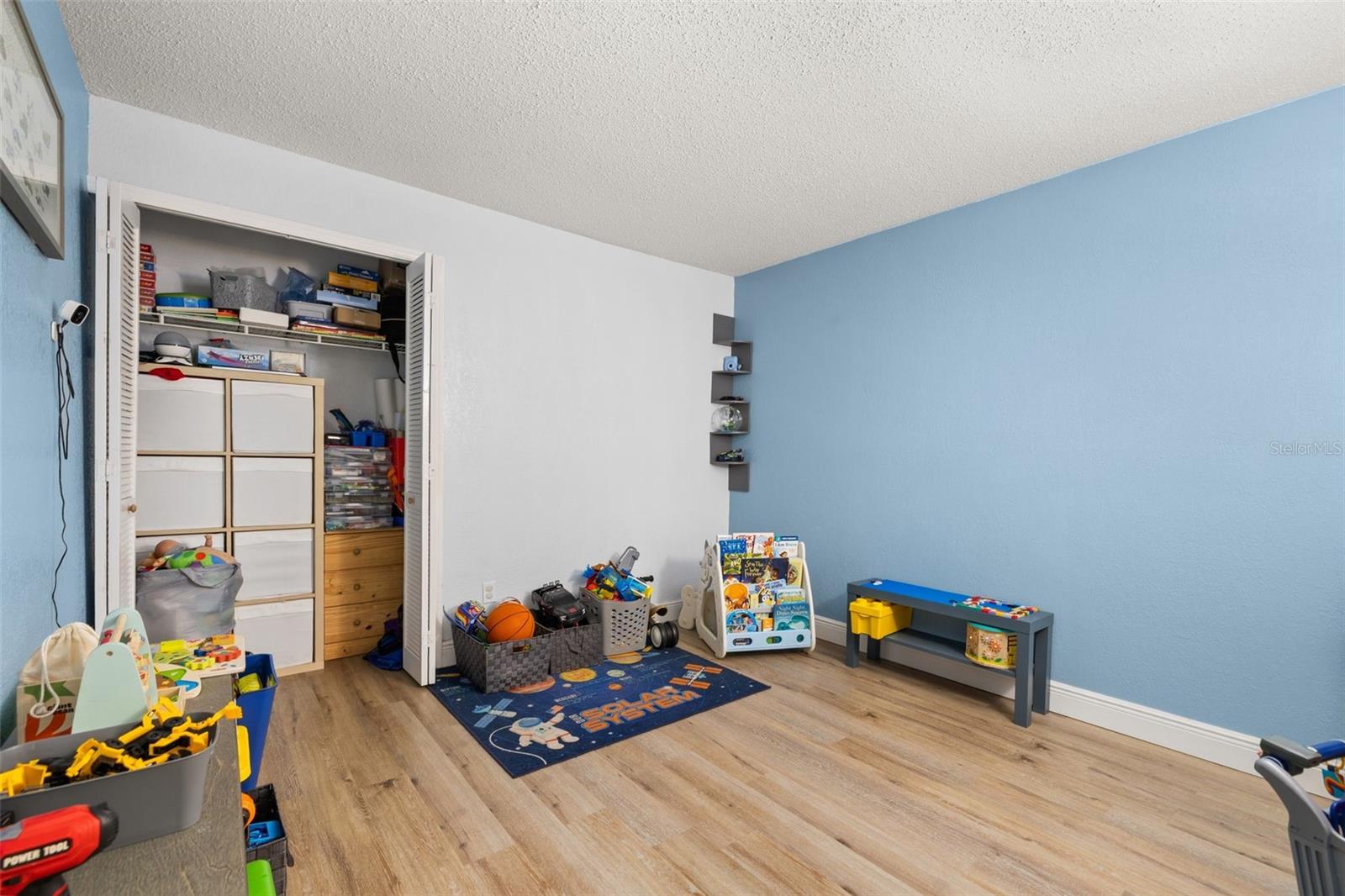 SOUTHRIDGE - Residential
