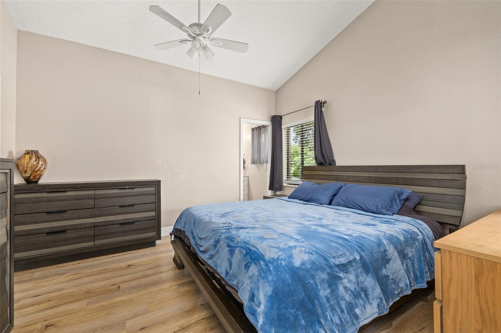 SOUTHRIDGE - Residential