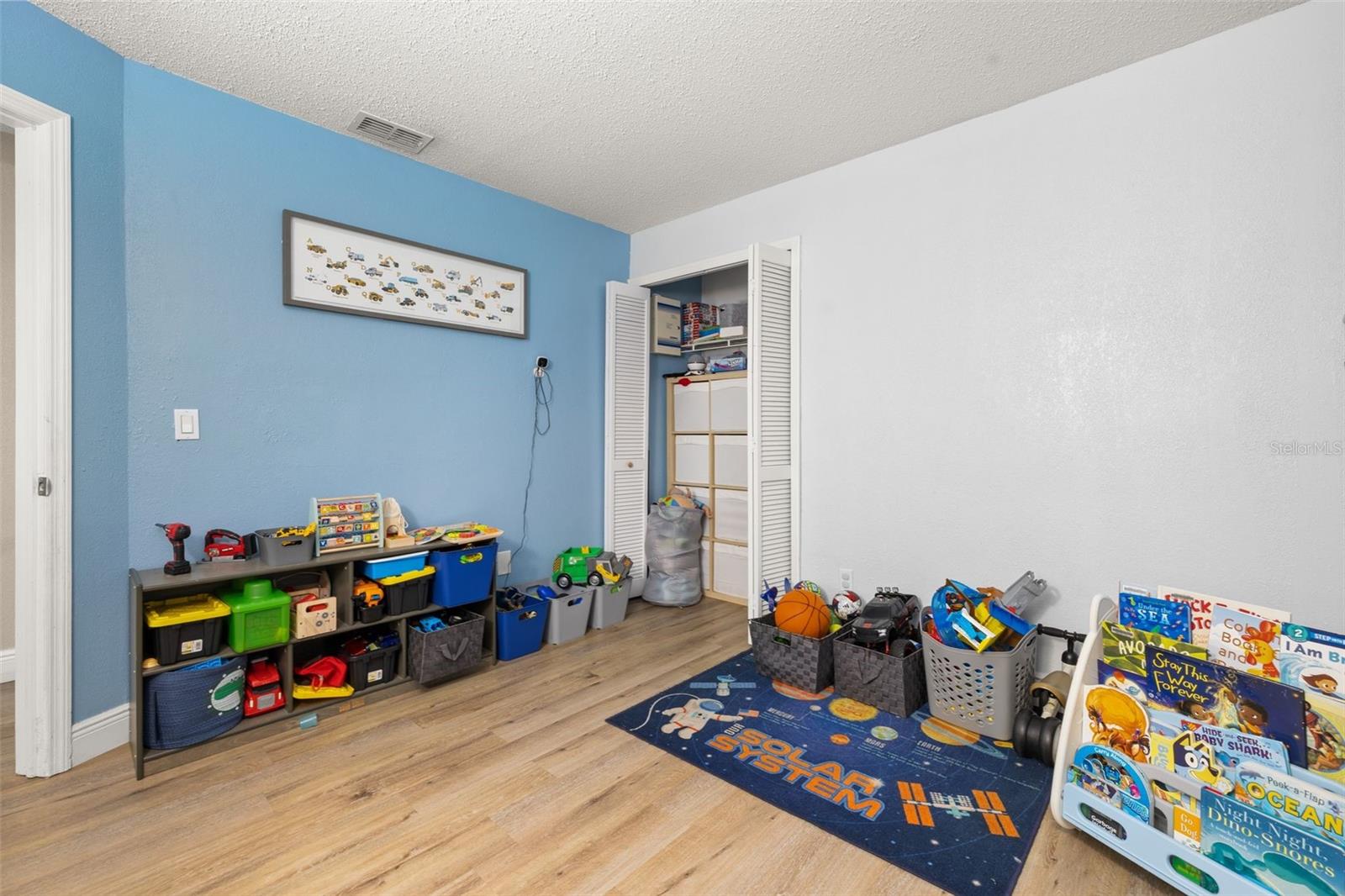SOUTHRIDGE - Residential