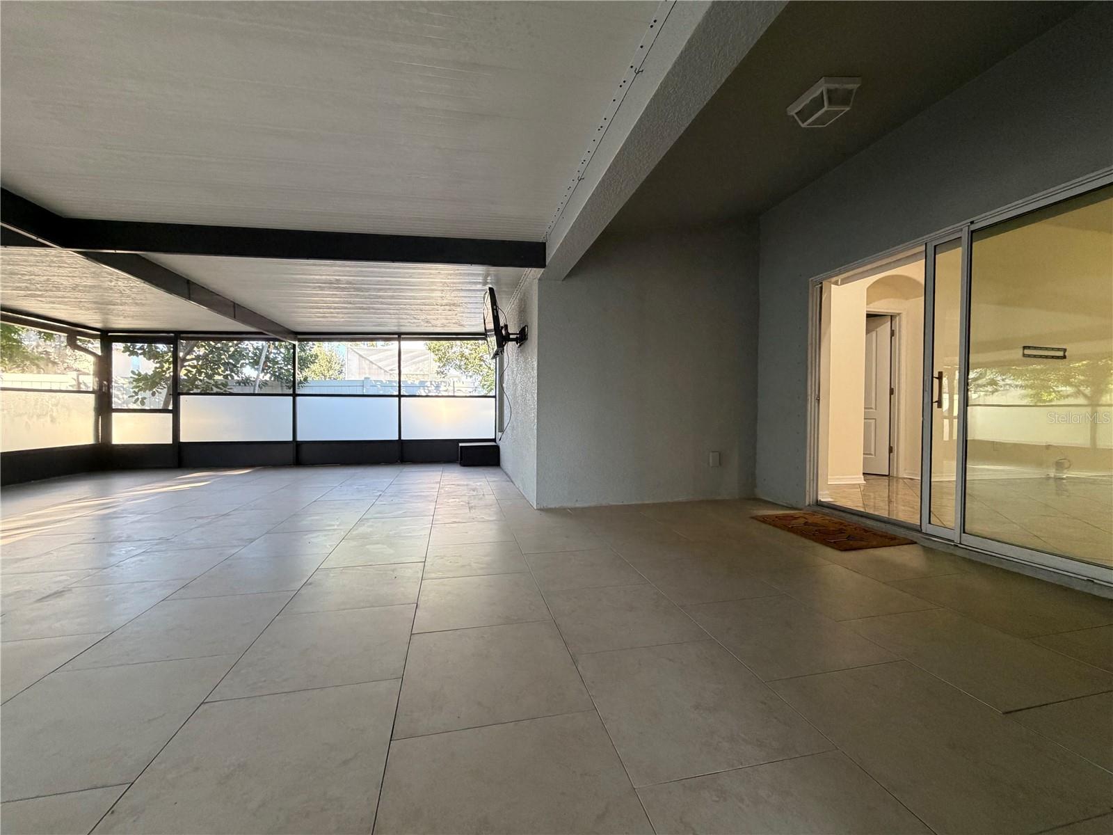 WILSON MANOR - Residential Lease