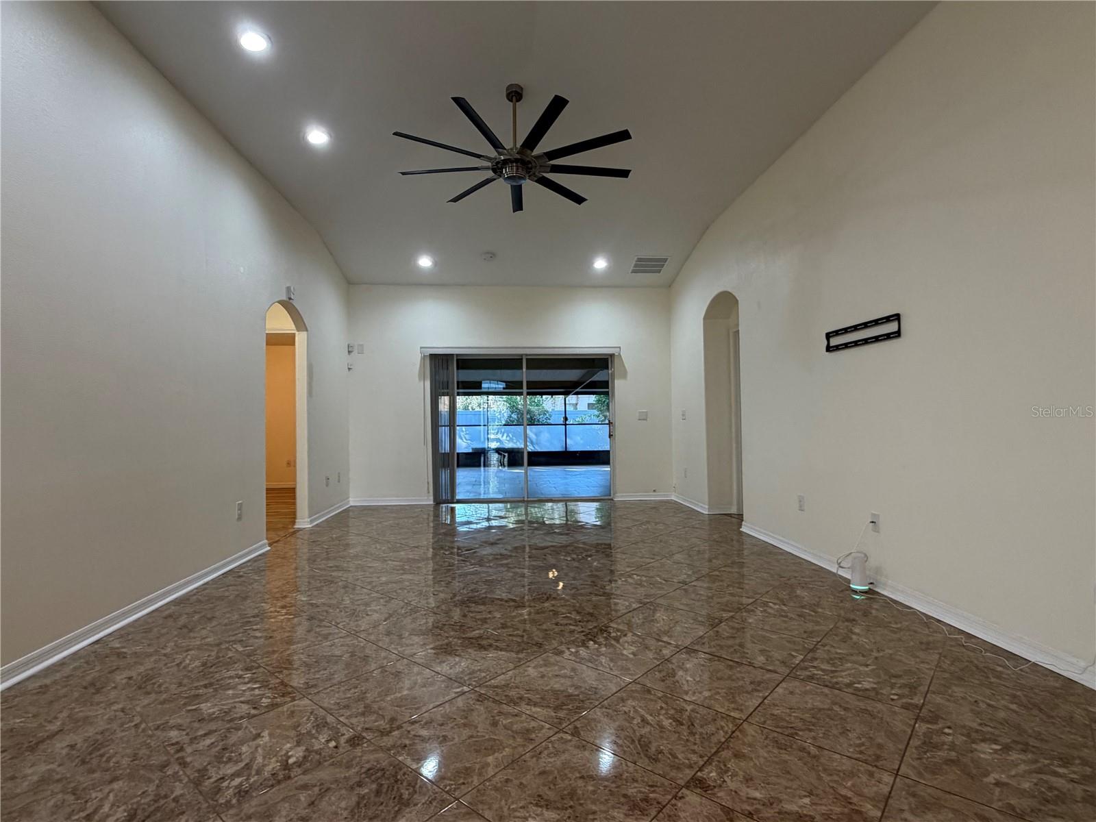 WILSON MANOR - Residential Lease