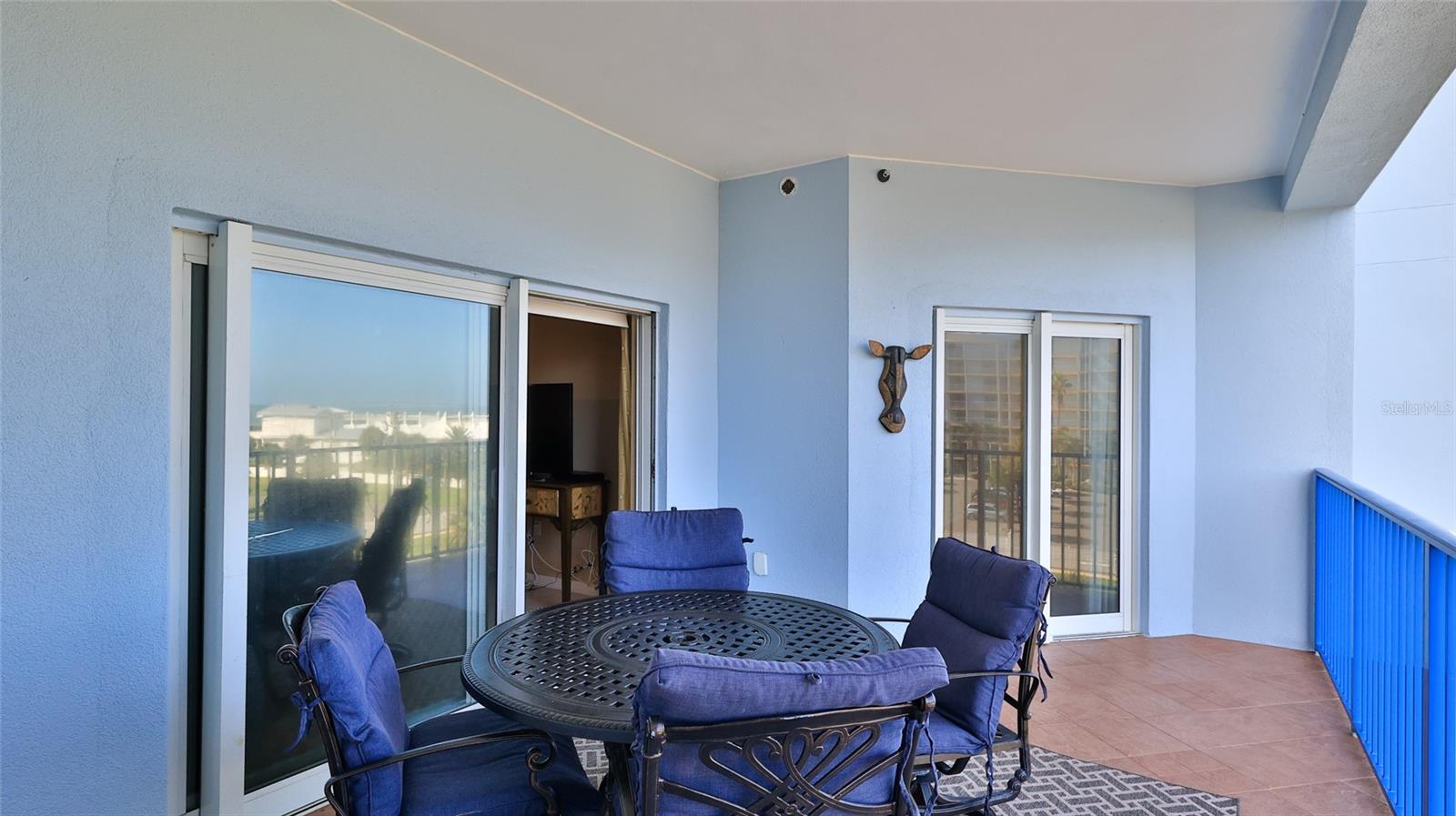 OCEAN WALK NSB BLDG 02 - Residential