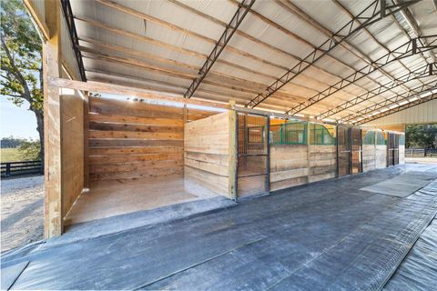 Tiny photo for 6491 SE 185th Terrace, Morriston, FL 32668 (MLS # OM714737)