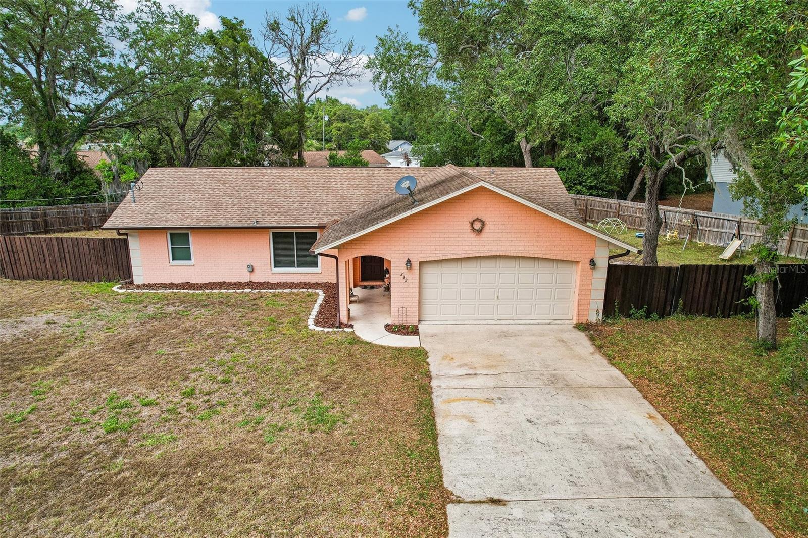 SPRING HILL - Residential