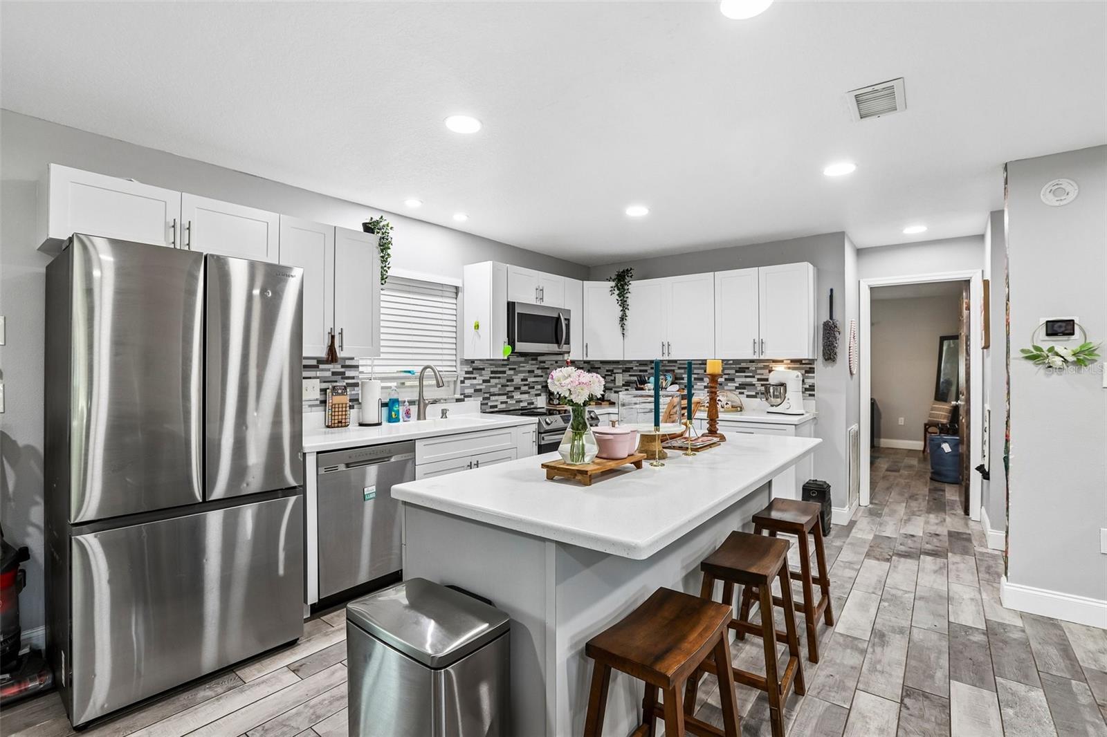 SPRING HILL - Residential