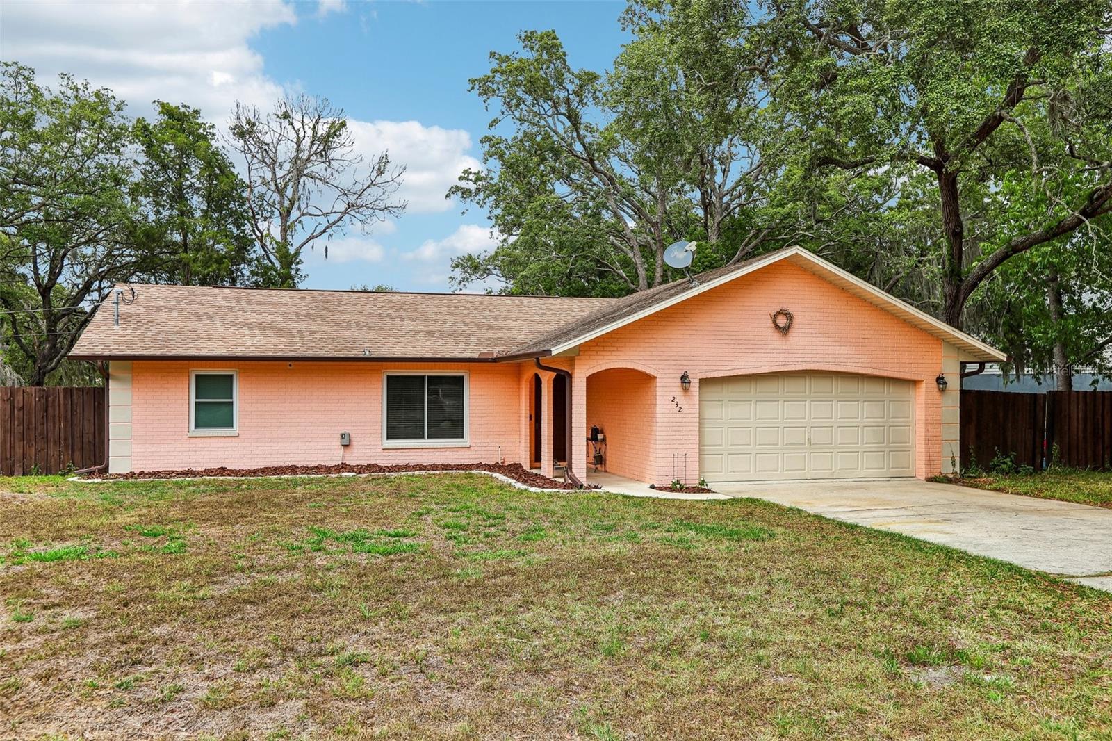 SPRING HILL - Residential