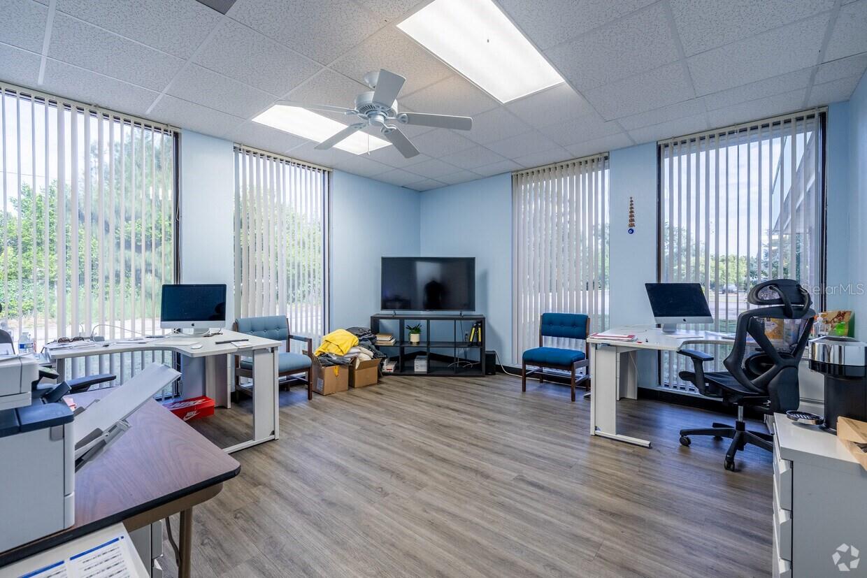 TAMPA & TARPON SPGS LAND CO - Commercial Sale