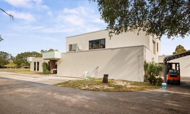 TAMPA & TARPON SPGS LAND CO - Commercial Sale