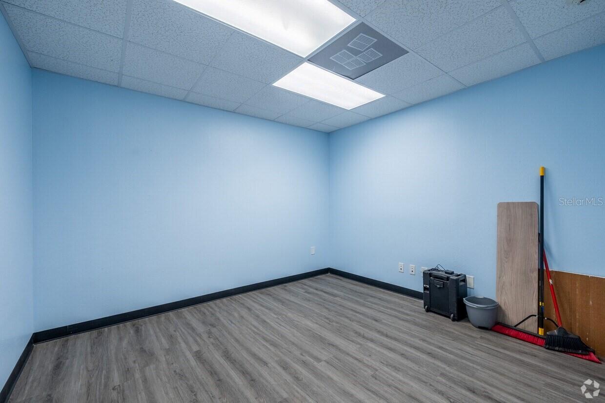 TAMPA & TARPON SPGS LAND CO - Commercial Sale