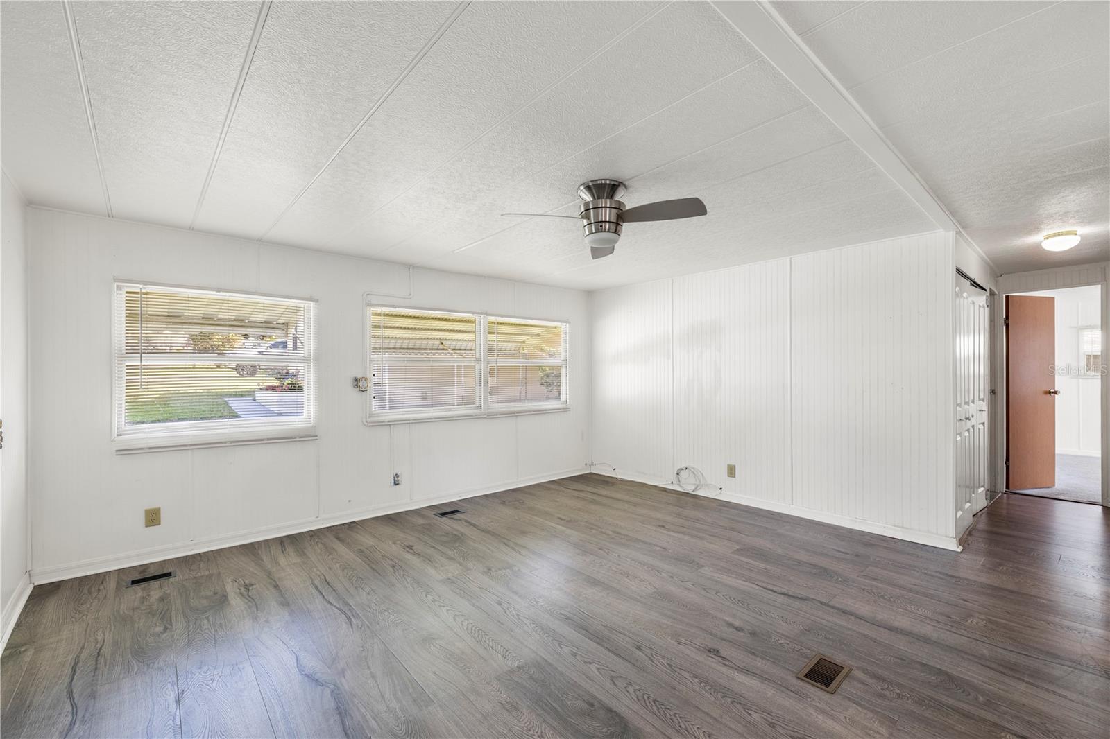 GREEN HILLS ESTATES - Residential