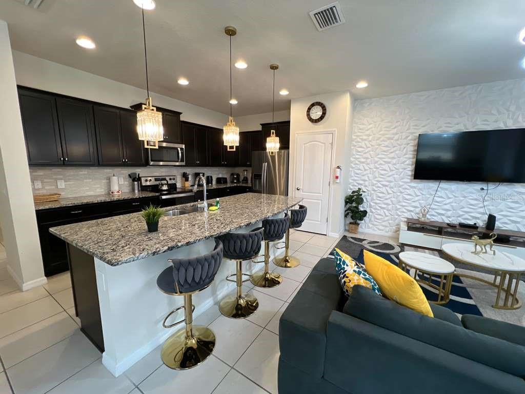 WINDSOR AT WESTSIDE PH 3 - Residential