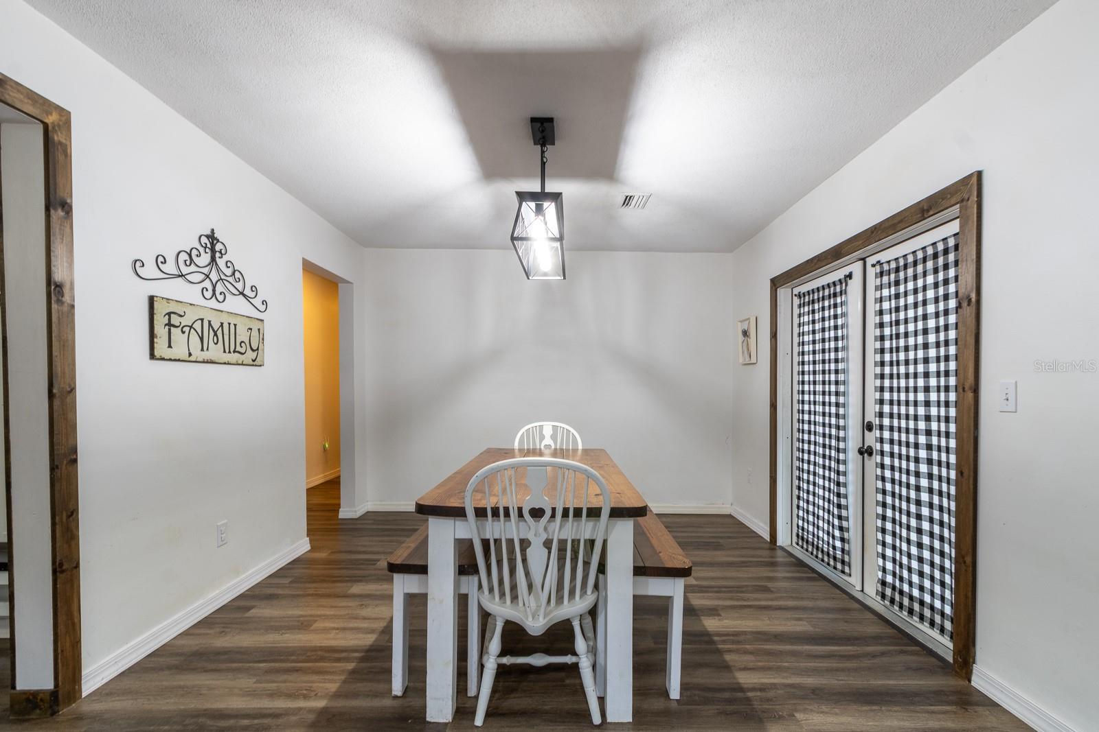 TOMPSETT SURVEY/ALACHUA - Residential