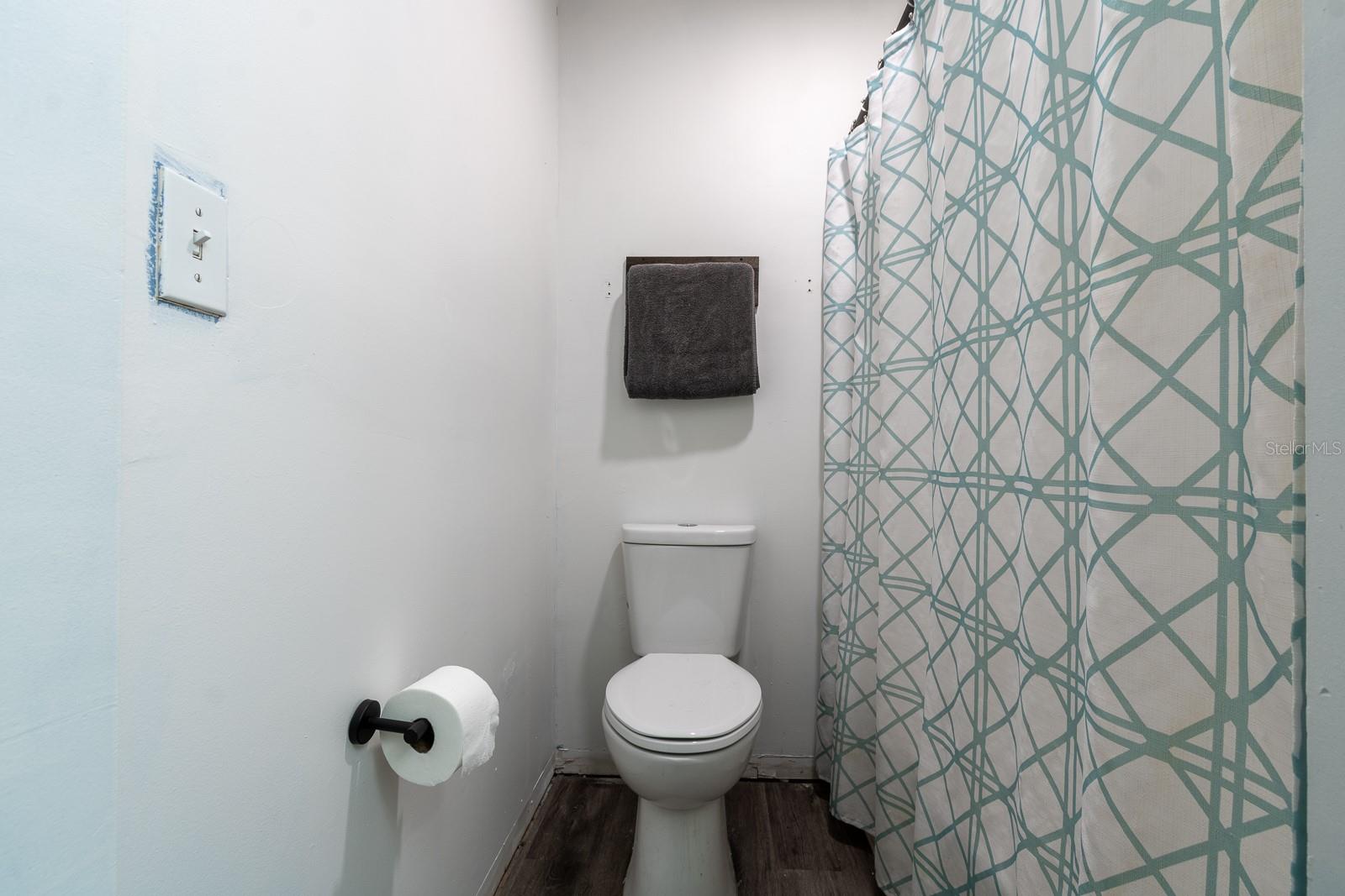 TOMPSETT SURVEY/ALACHUA - Residential