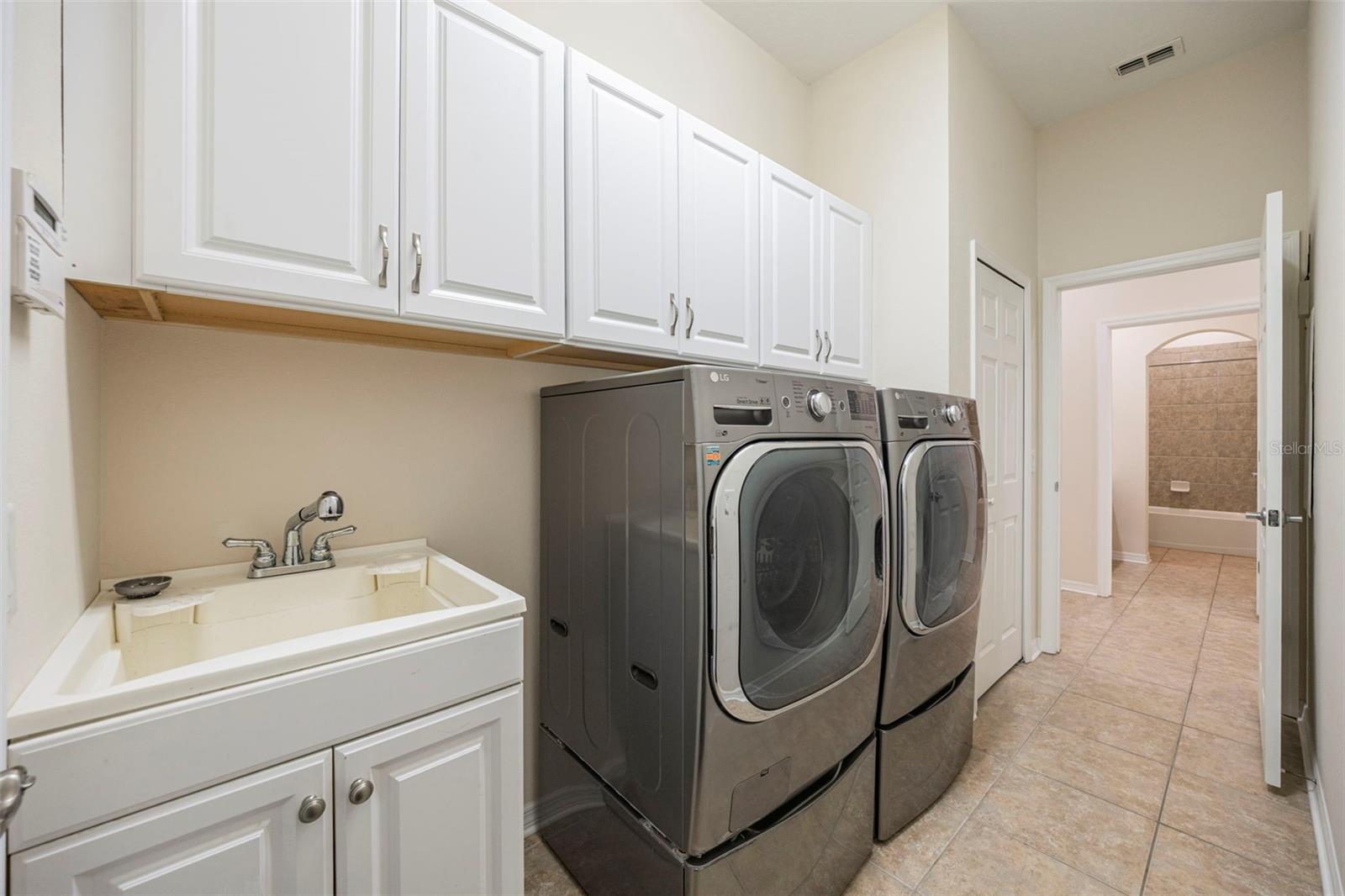 OAKLEAF HAMMOCK PH III - Residential