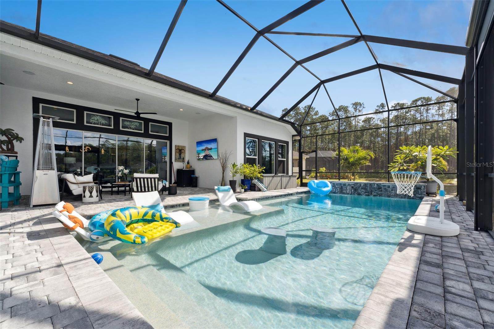 PLANTATION BAY SEC 2 A-F UN 12 - Residential