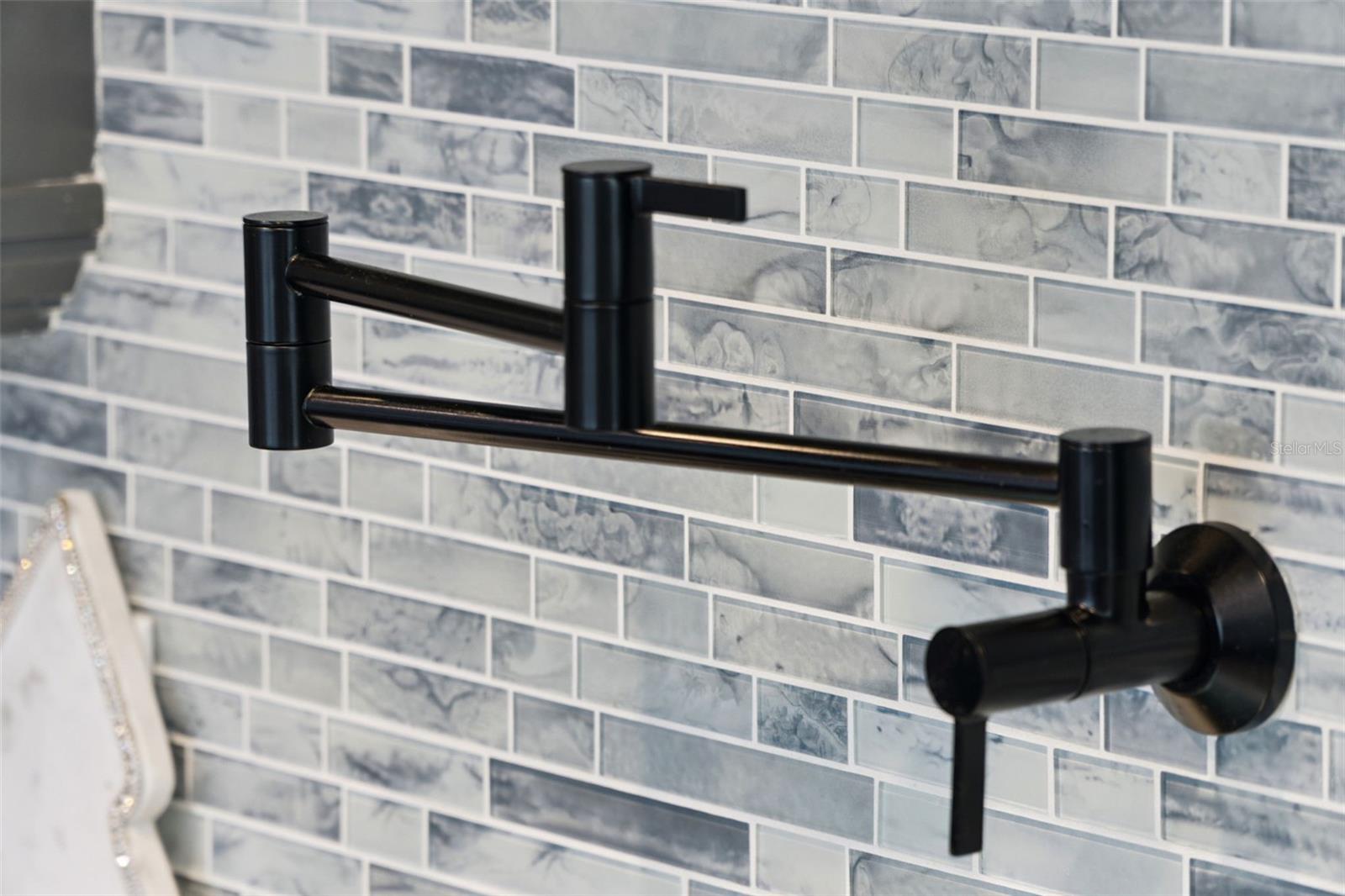 PLANTATION BAY SEC 2 A-F UN 12 - Residential