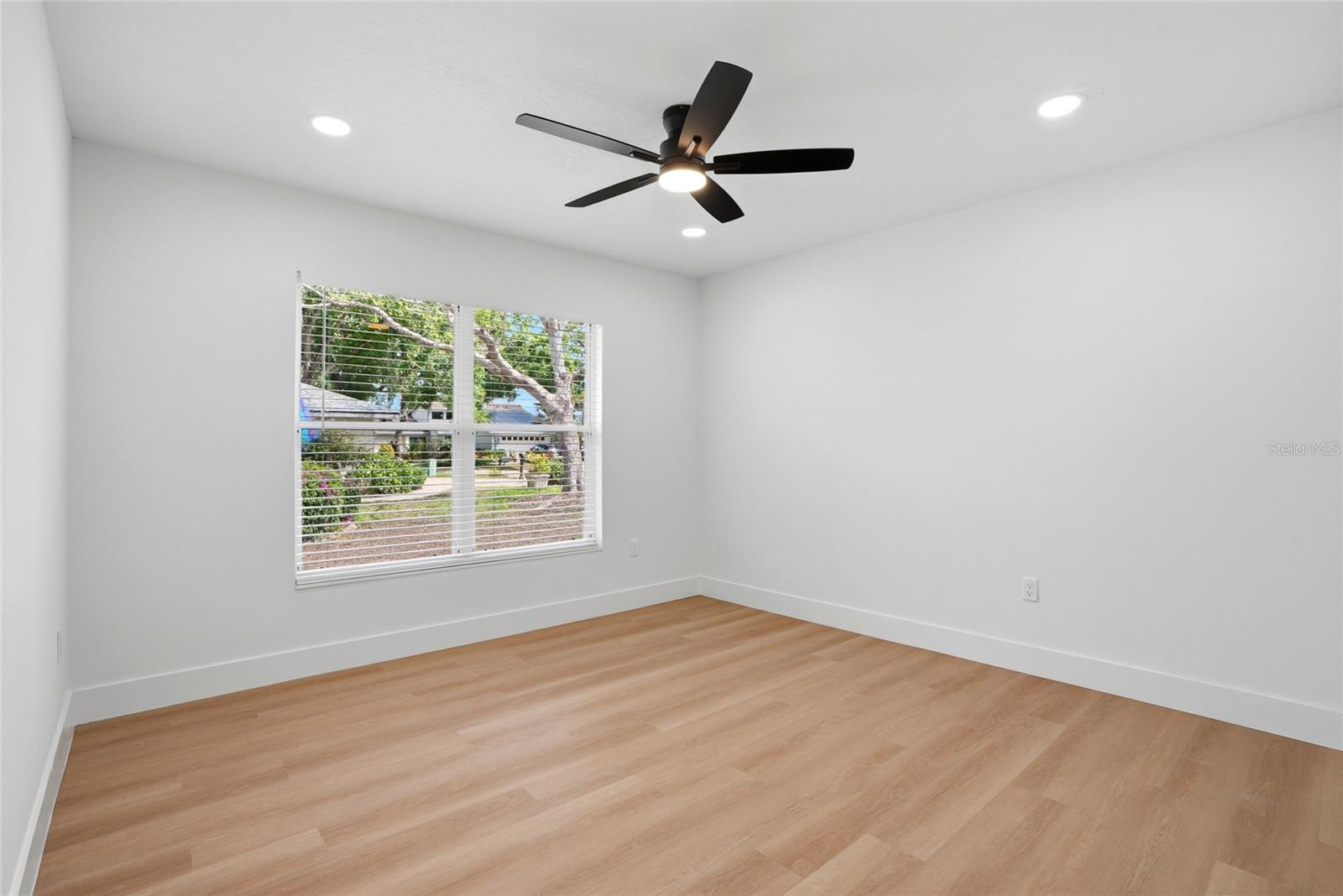 COUNTRY OAKS PH II - Residential