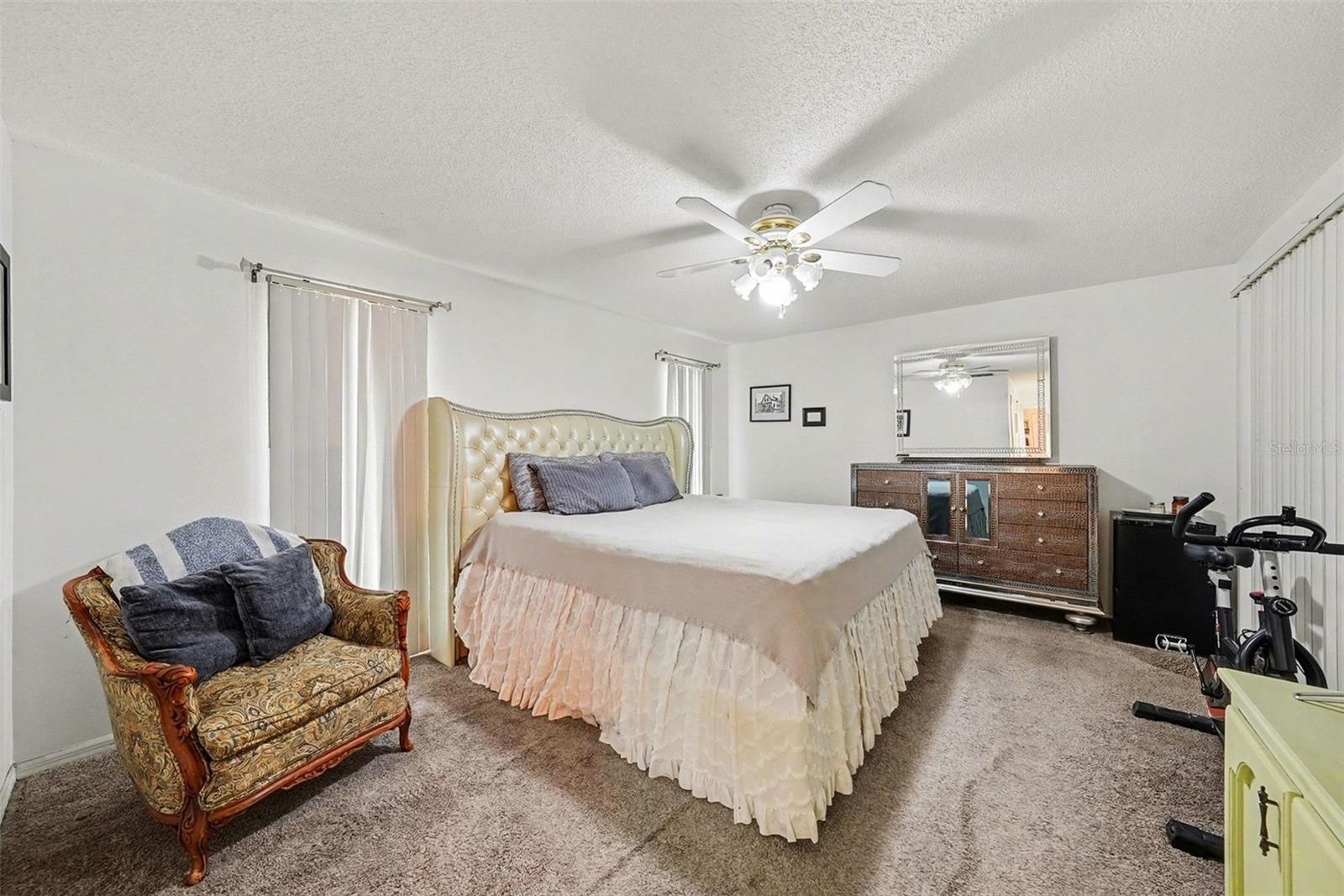 SPRING HILL UN 6 - Residential