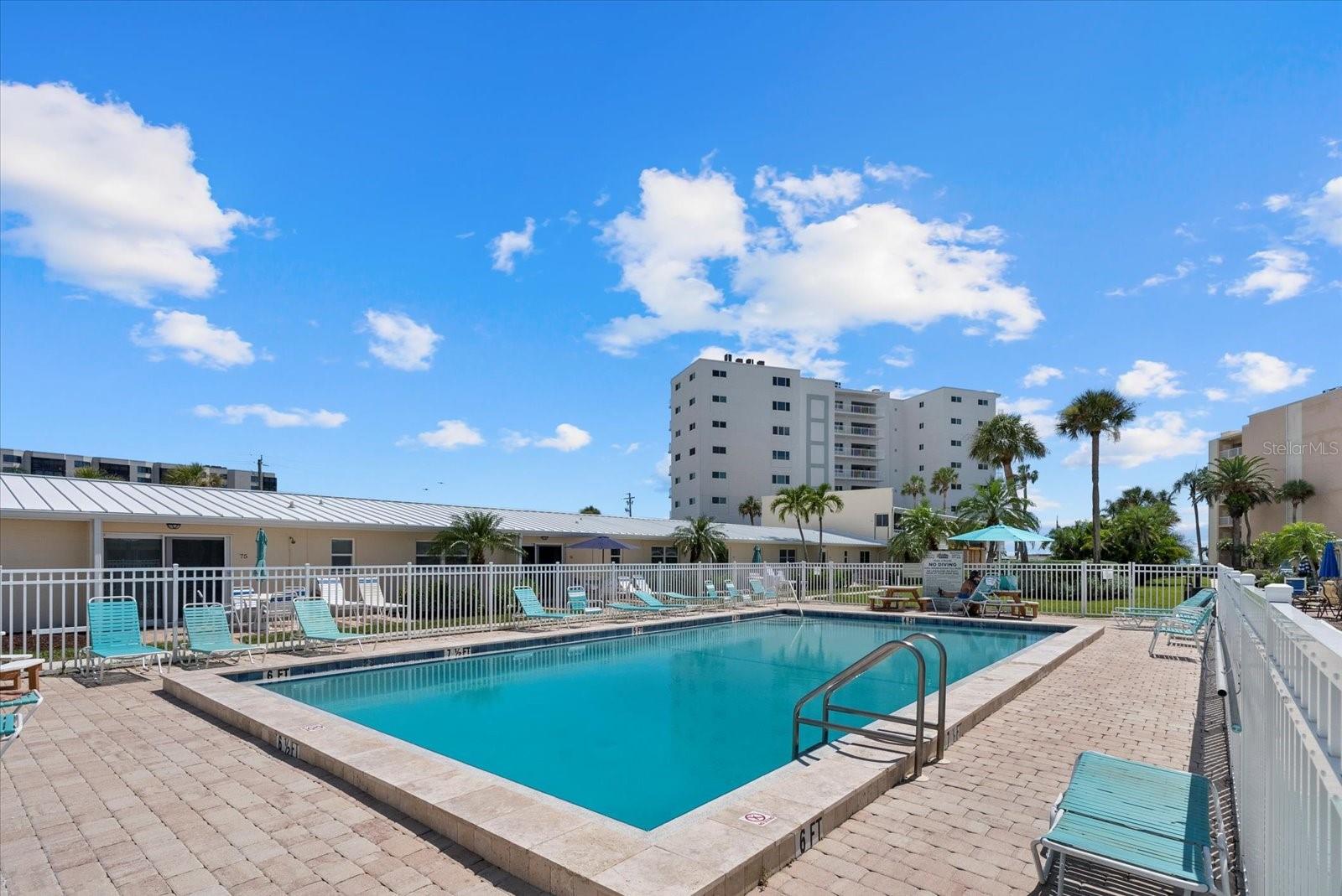 JAMAICA ROYALE - Residential