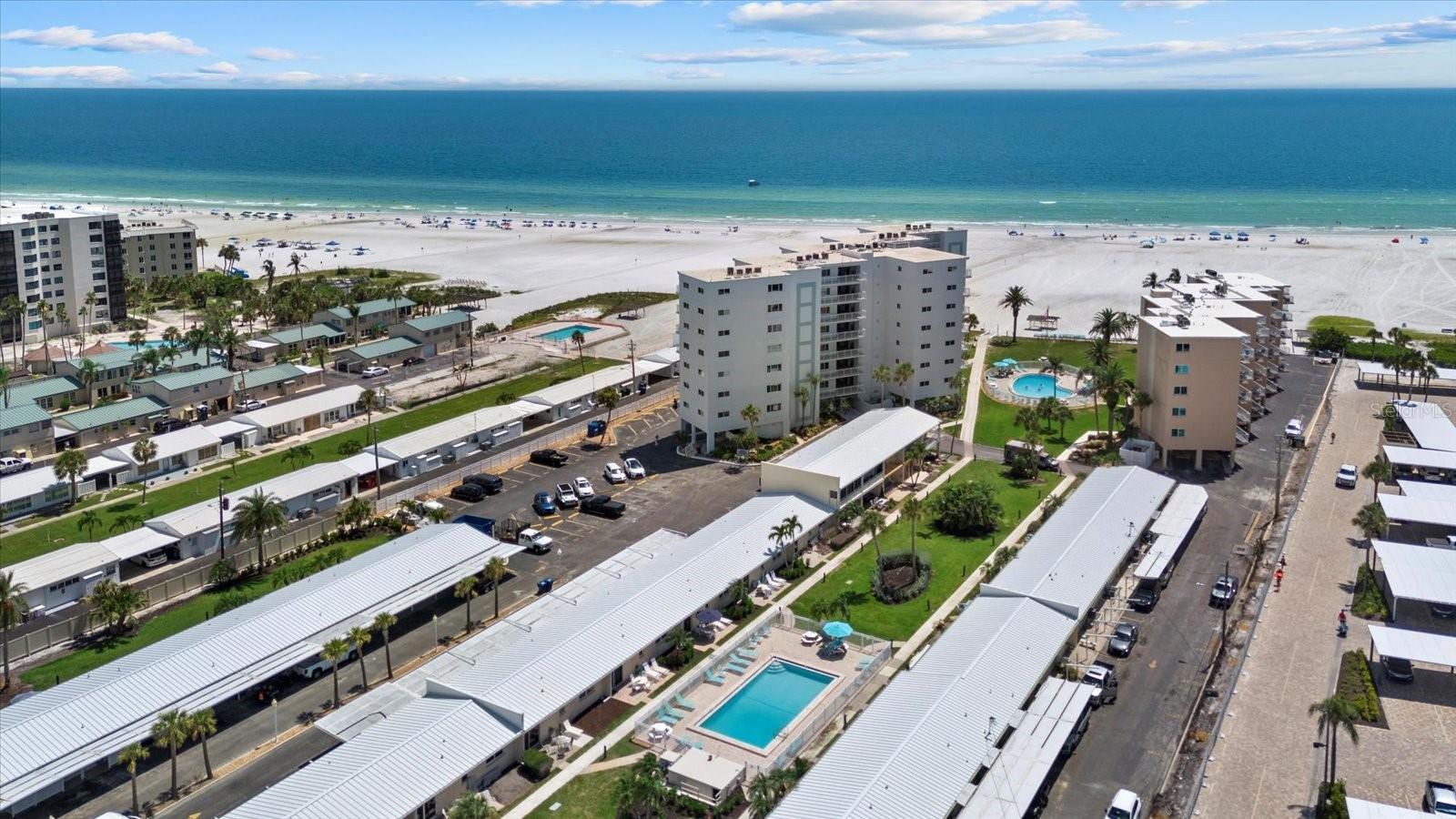 JAMAICA ROYALE - Residential