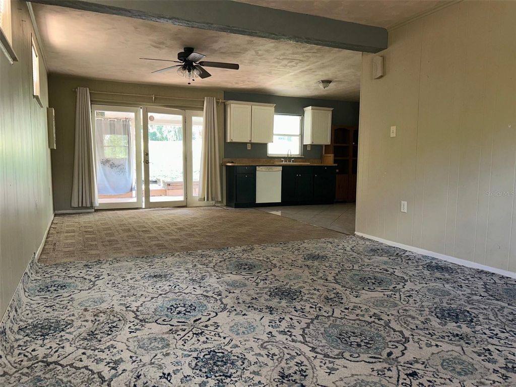 Photo of 2316 N Griffin Drive, Leesburg, FL 34748 (MLS # G5103447)