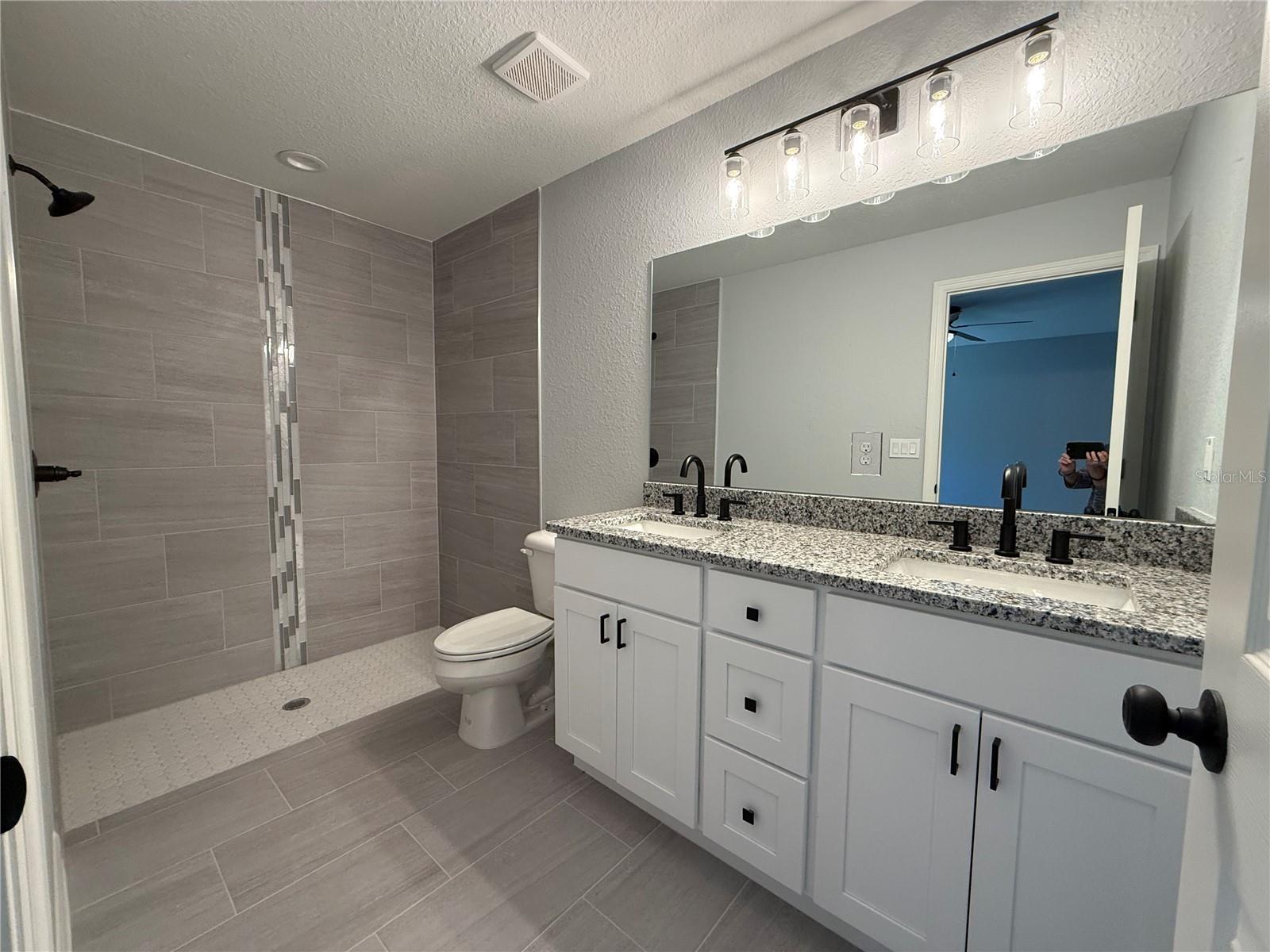 OCALA PARK ESTATES UNIT 1 - Residential