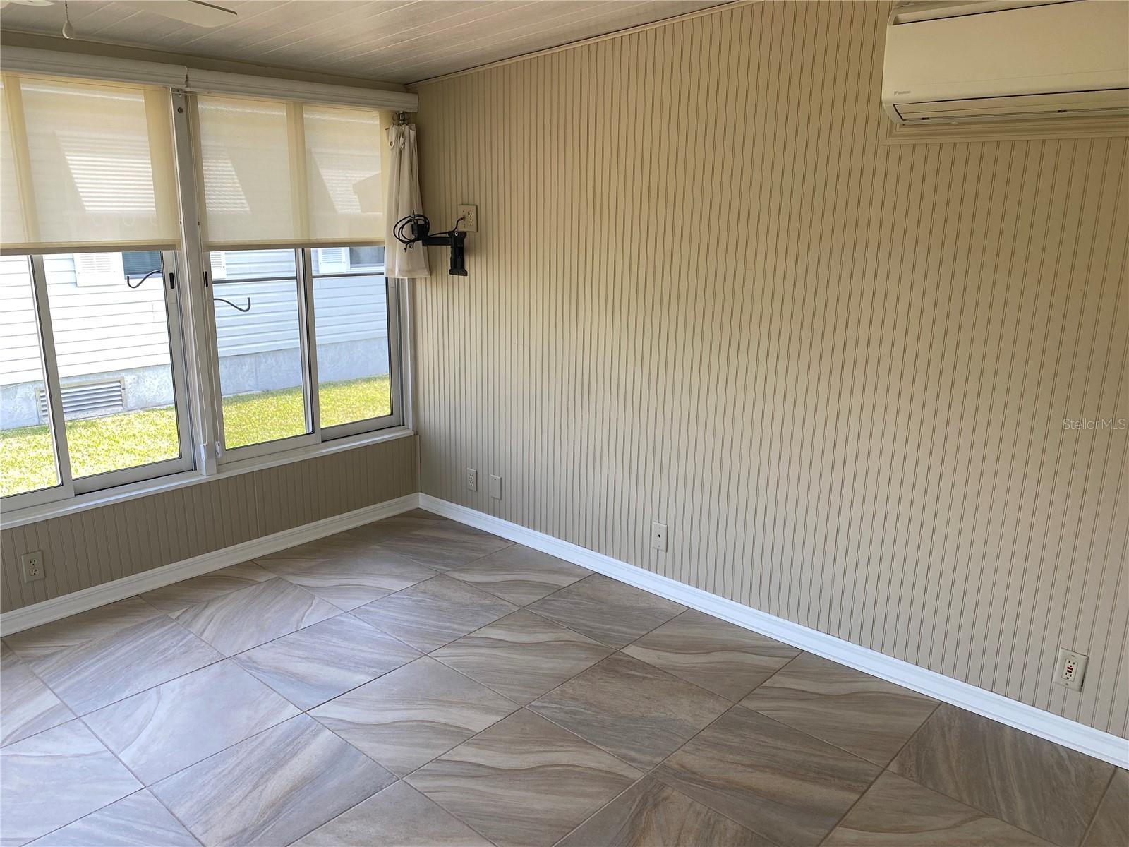 RIDGEWOOD OAKS PH IV - Residential