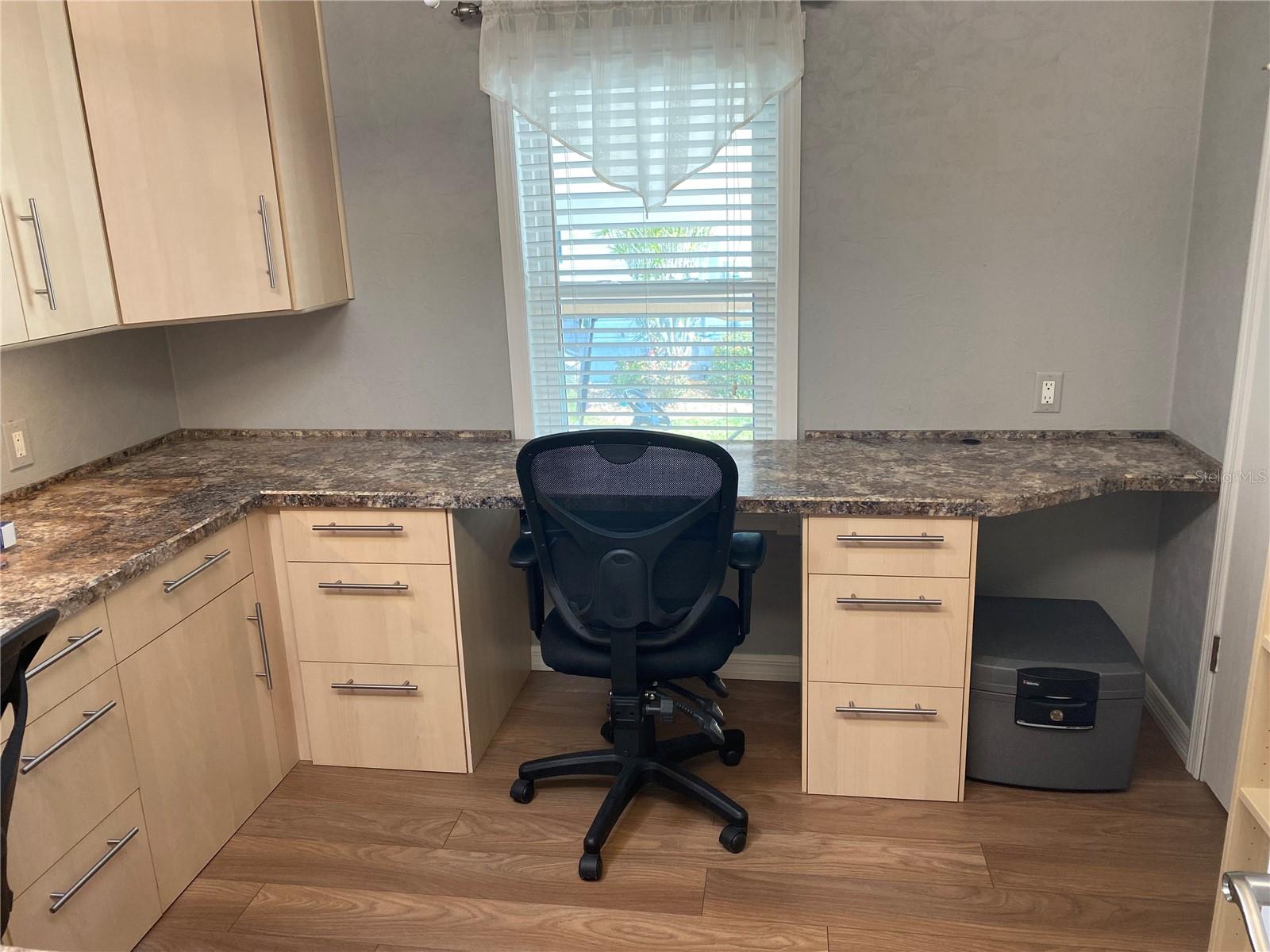 RIDGEWOOD OAKS PH IV - Residential