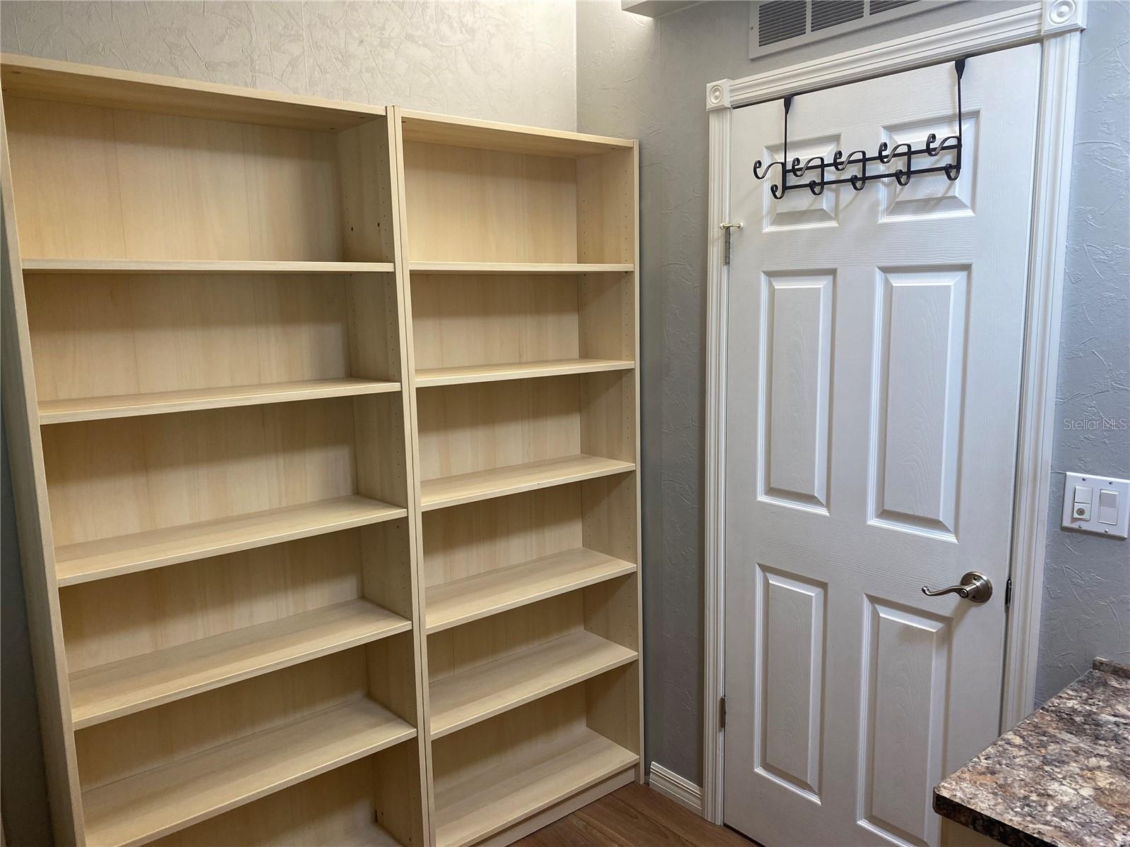 RIDGEWOOD OAKS PH IV - Residential