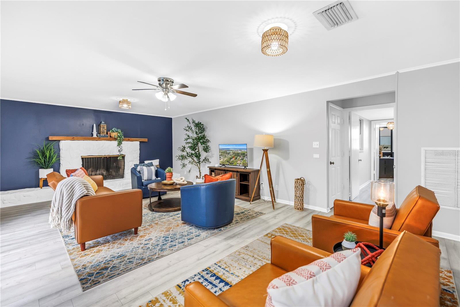 WHISPERING PINES FOREST 2ND ADD - Residential