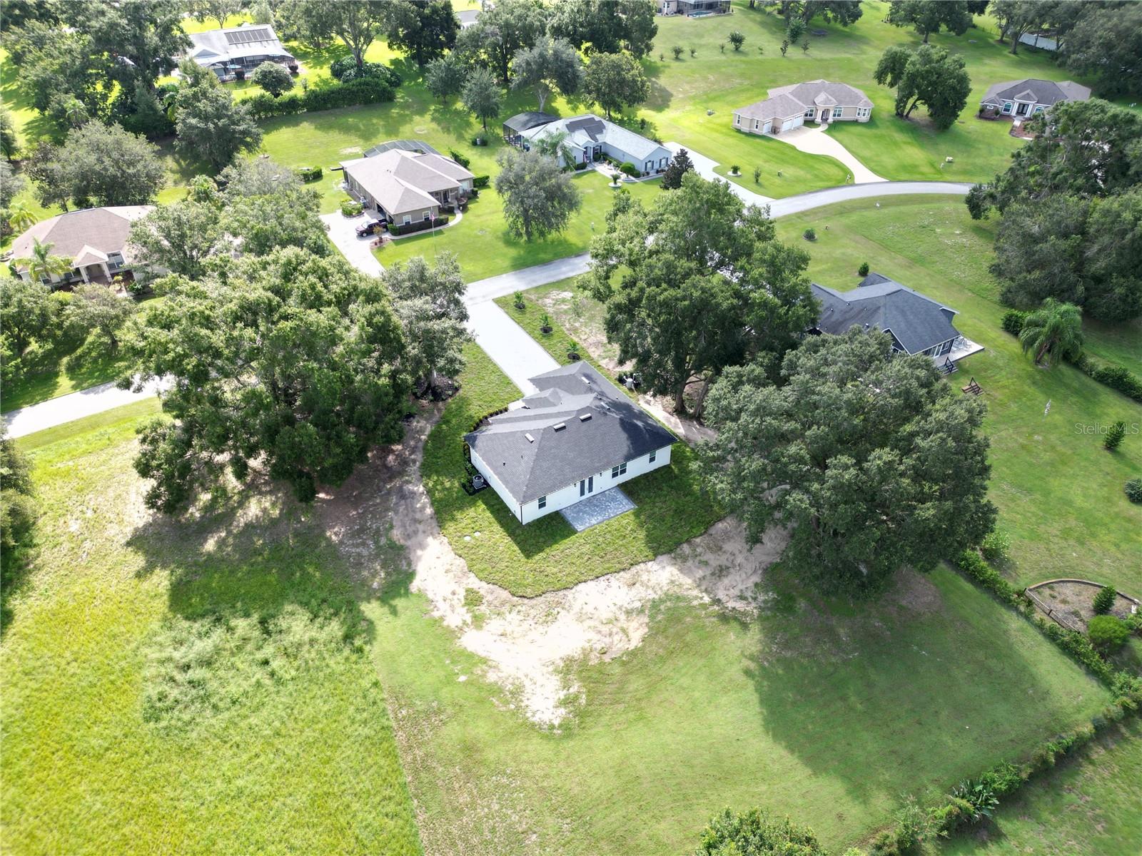 OAK POINTE SUB - Residential