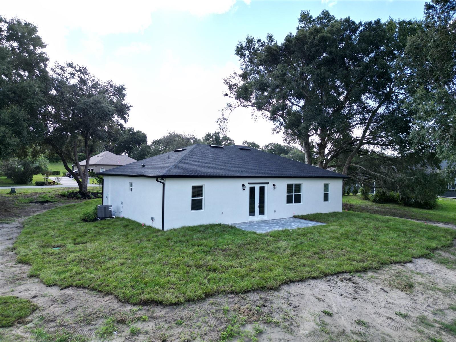 OAK POINTE SUB - Residential
