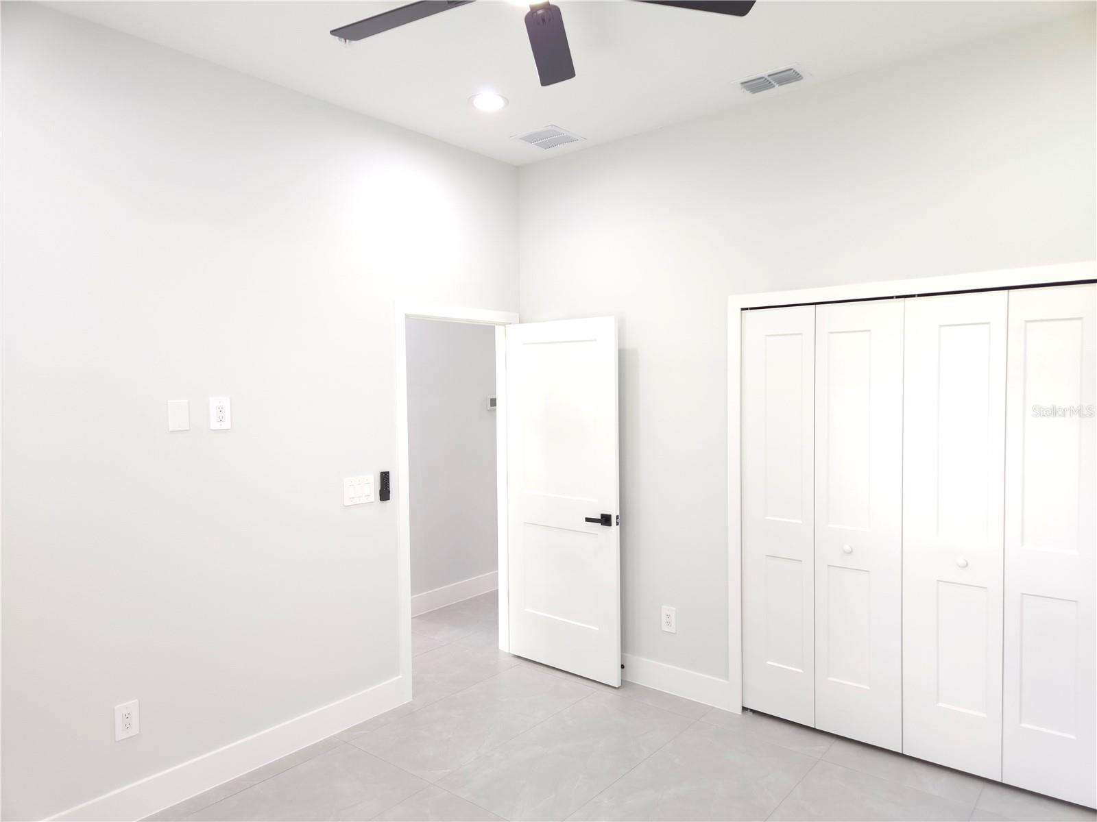 OAK POINTE SUB - Residential