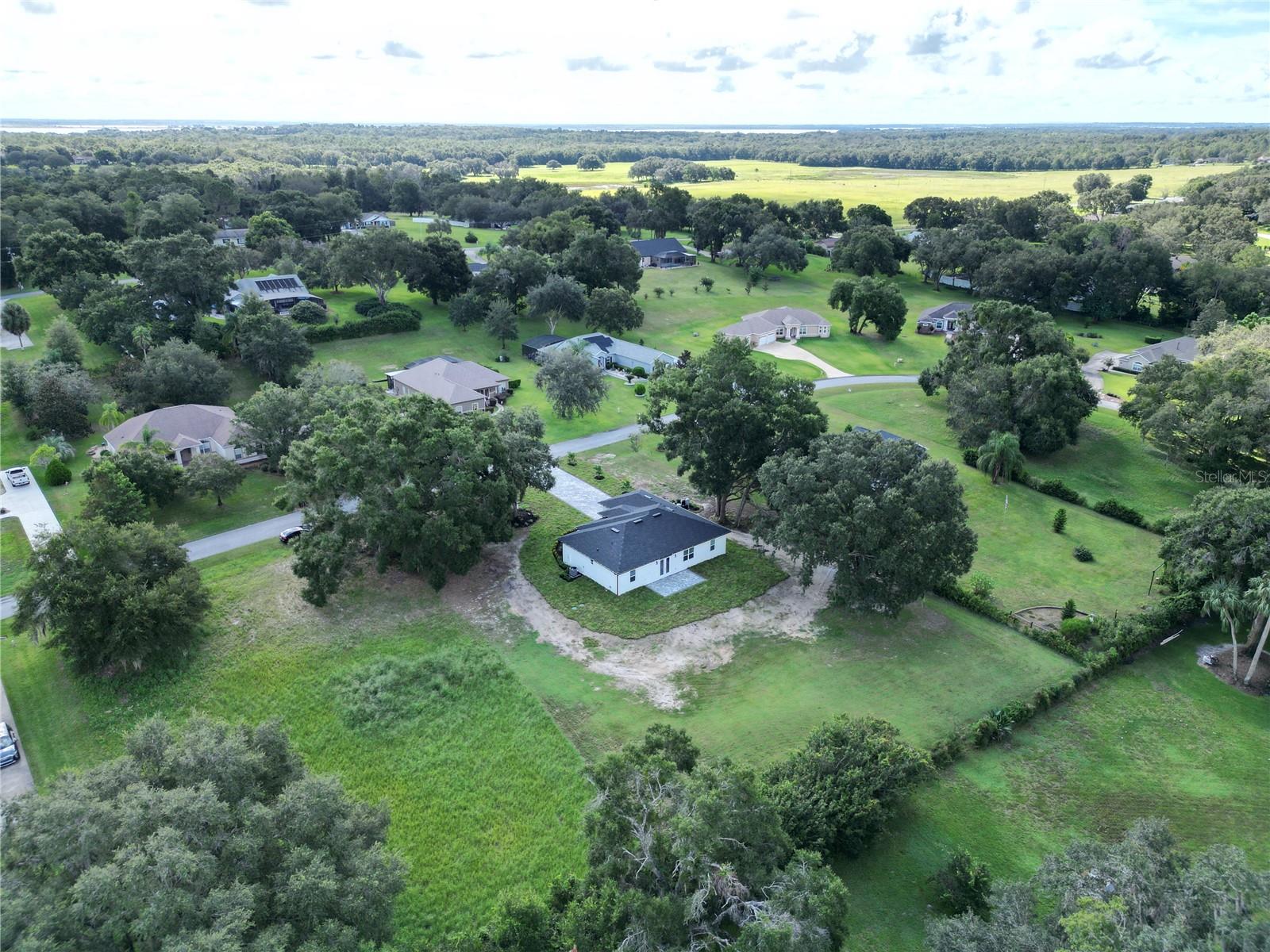 OAK POINTE SUB - Residential