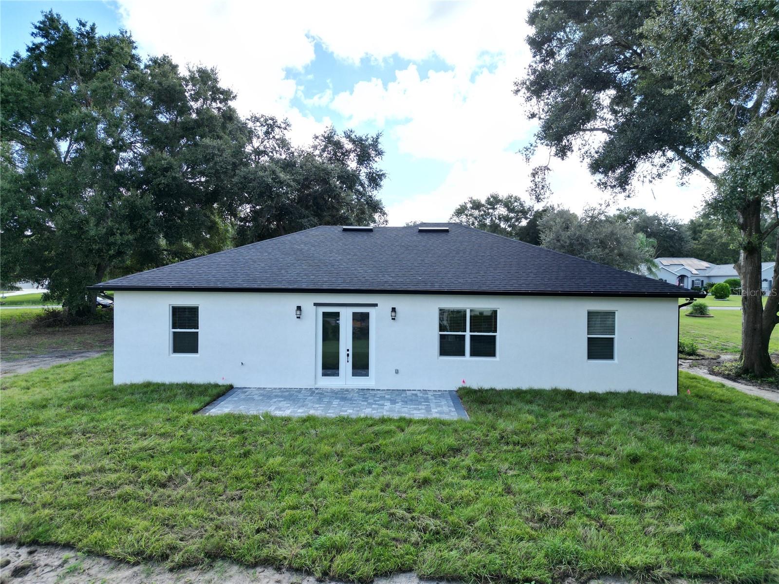 OAK POINTE SUB - Residential