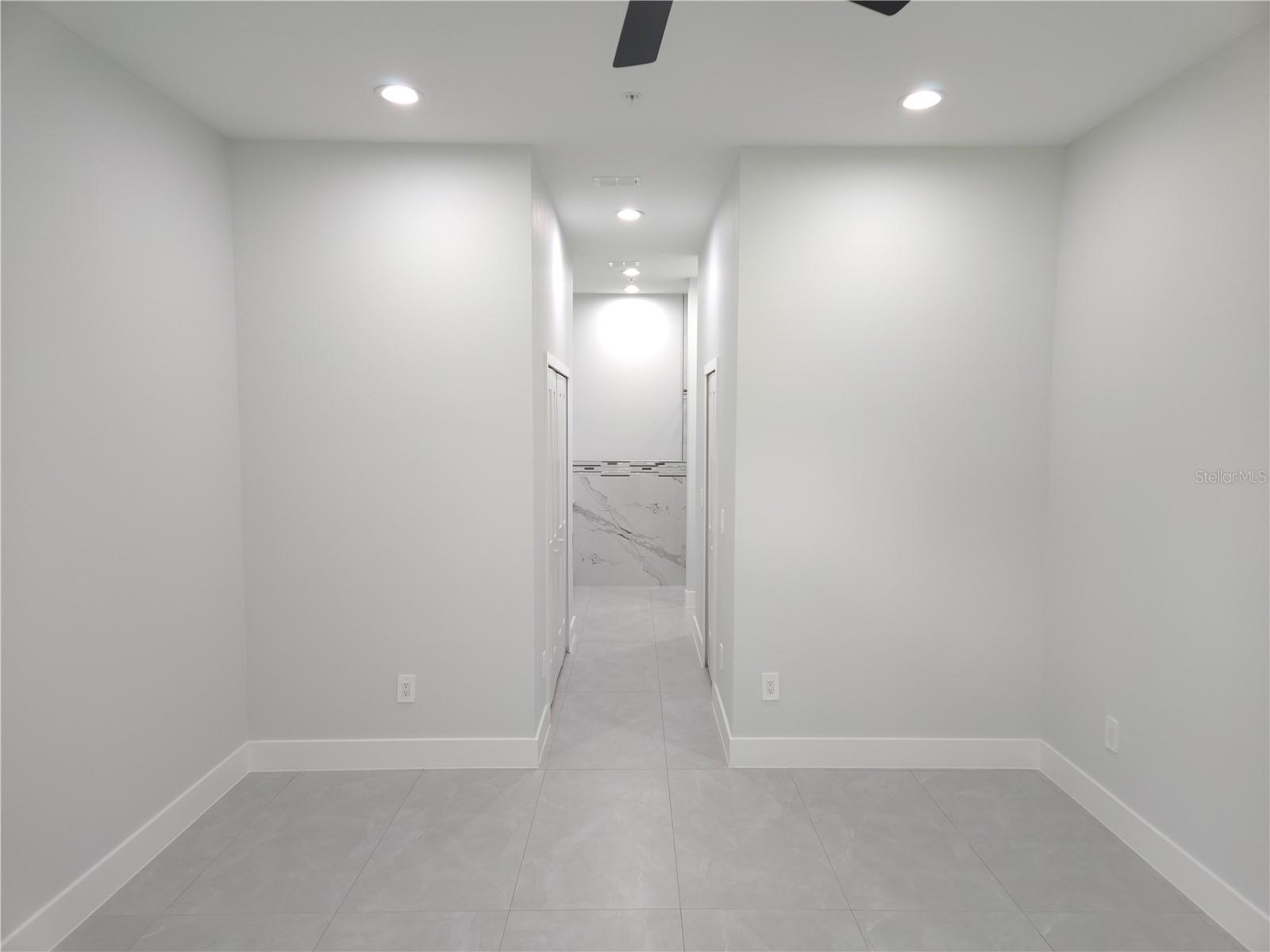 OAK POINTE SUB - Residential
