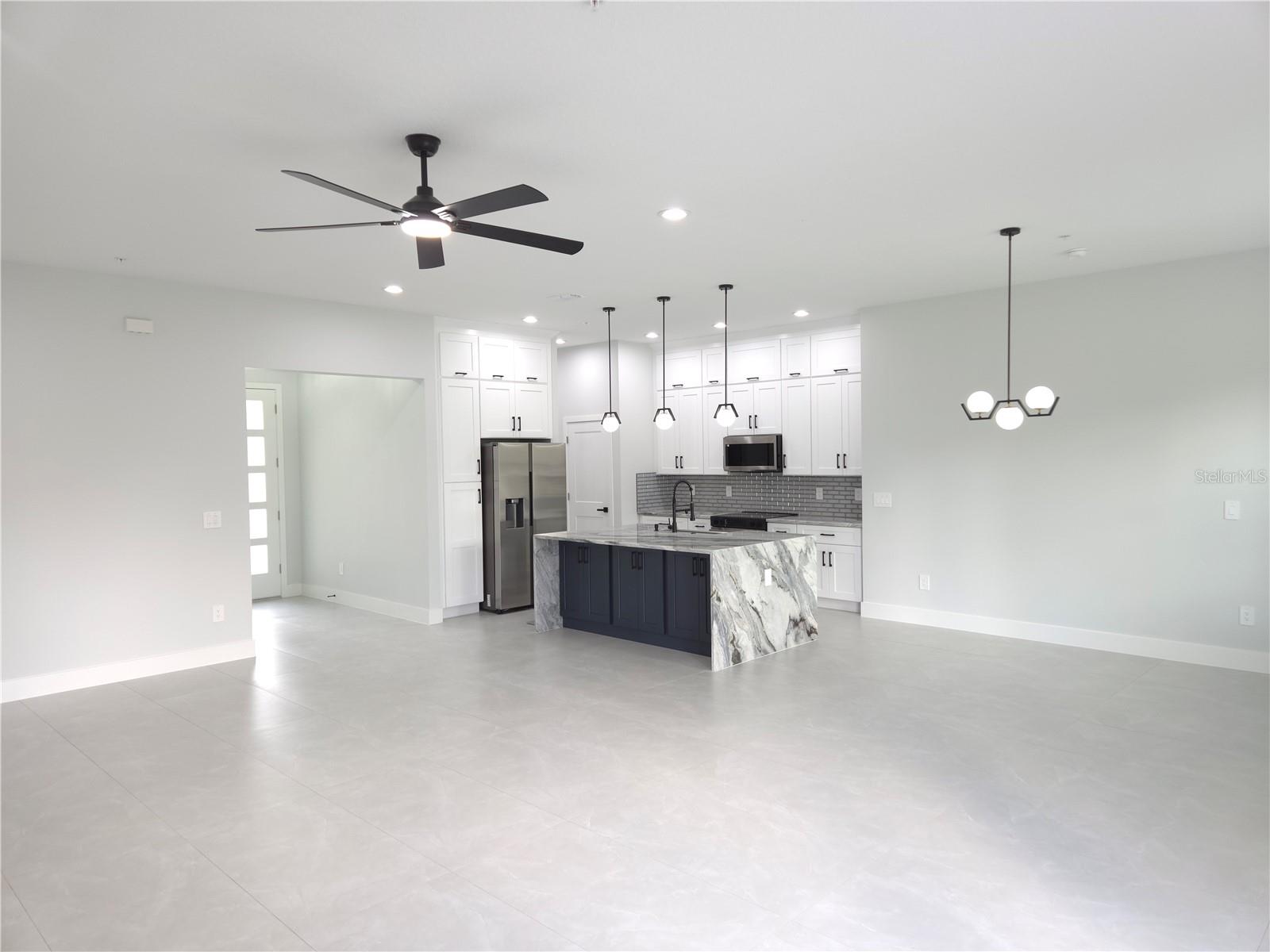 OAK POINTE SUB - Residential