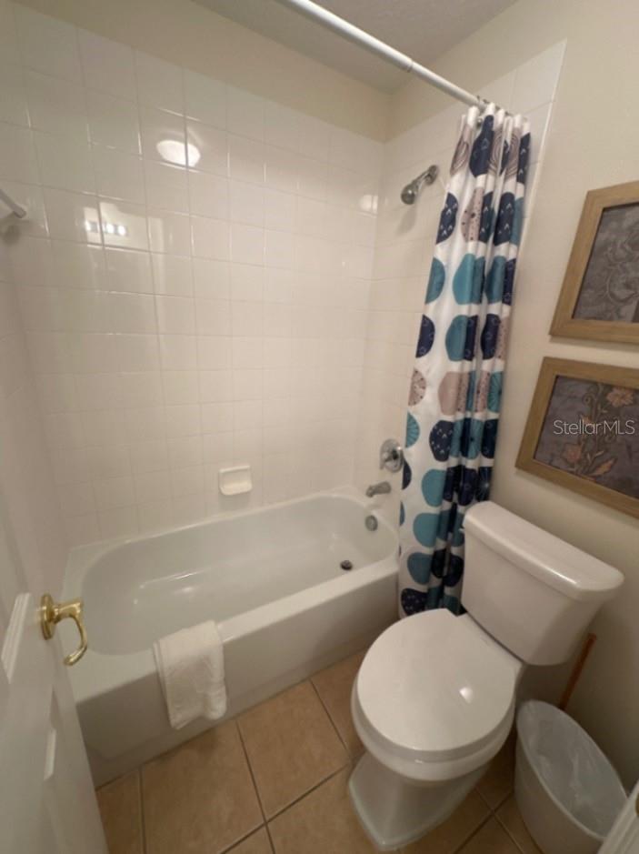 HIGHGATE PARK PH 01 - Residential Lease