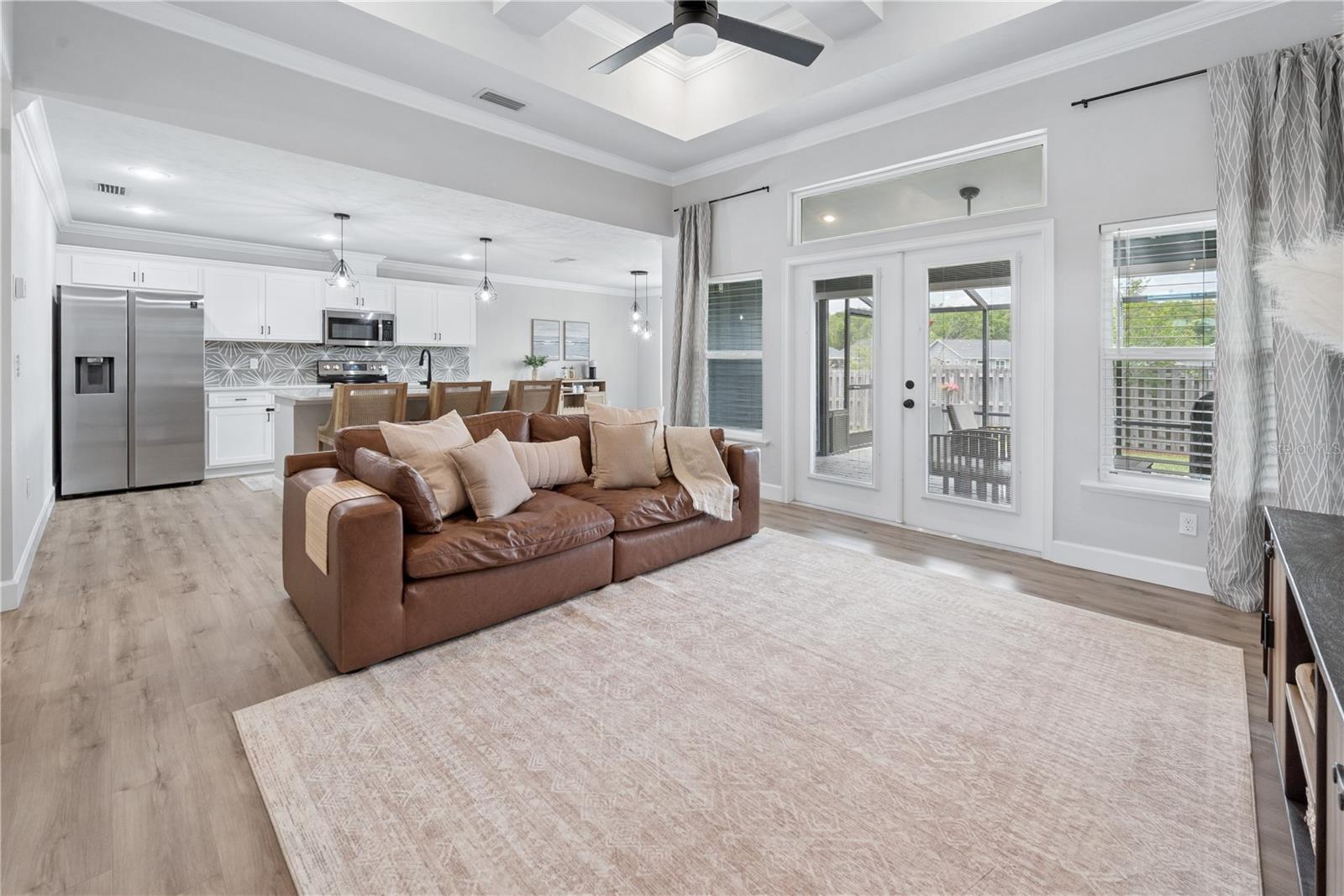 SAVANNAH STATION - Residential