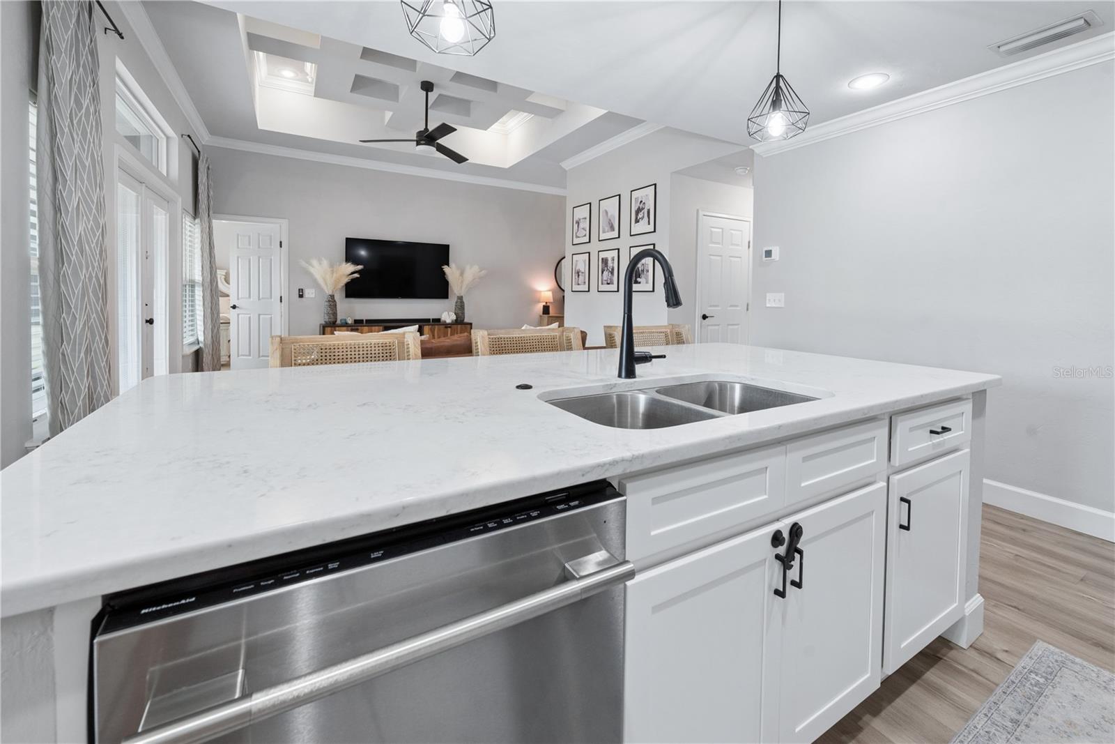 SAVANNAH STATION - Residential