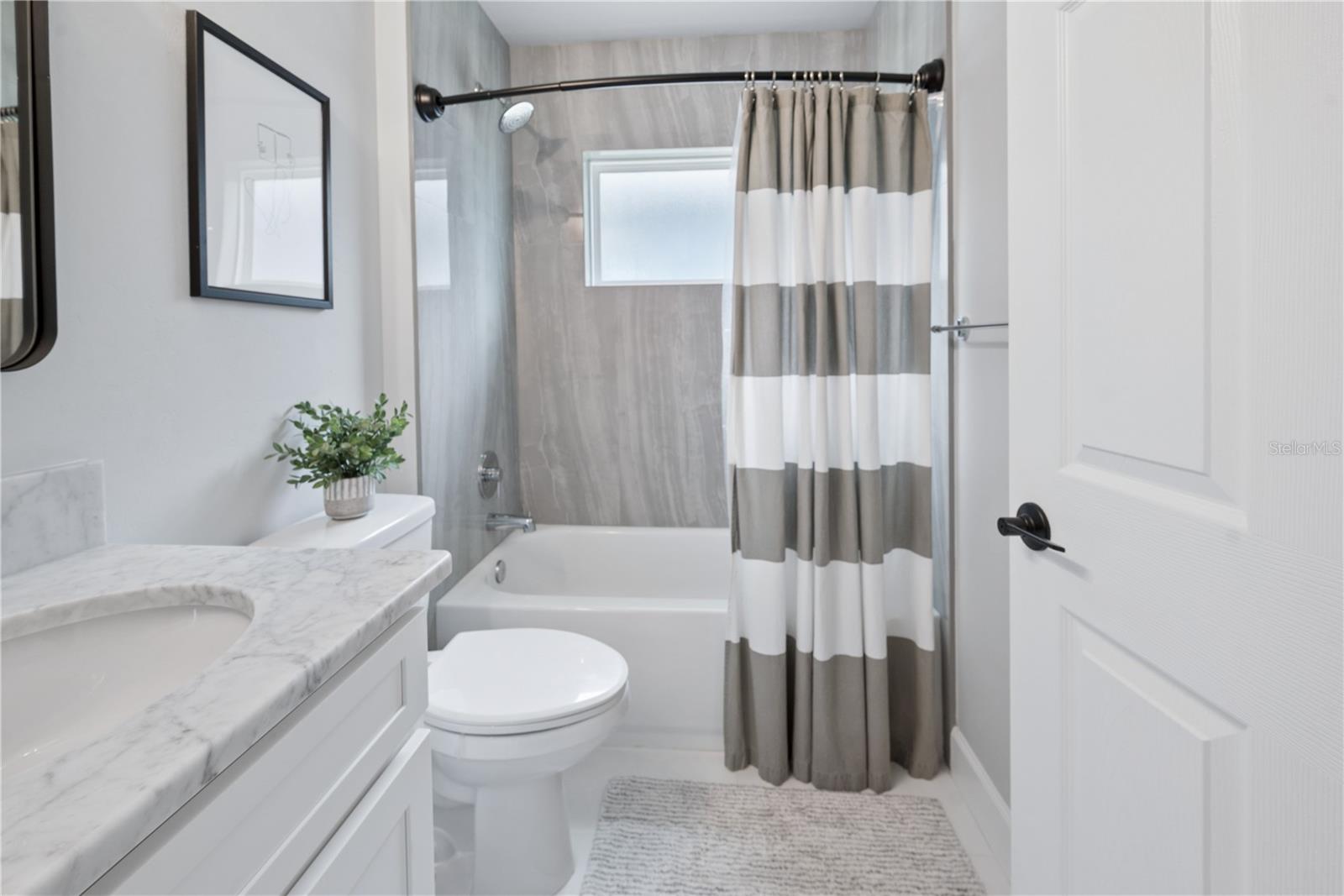 SAVANNAH STATION - Residential