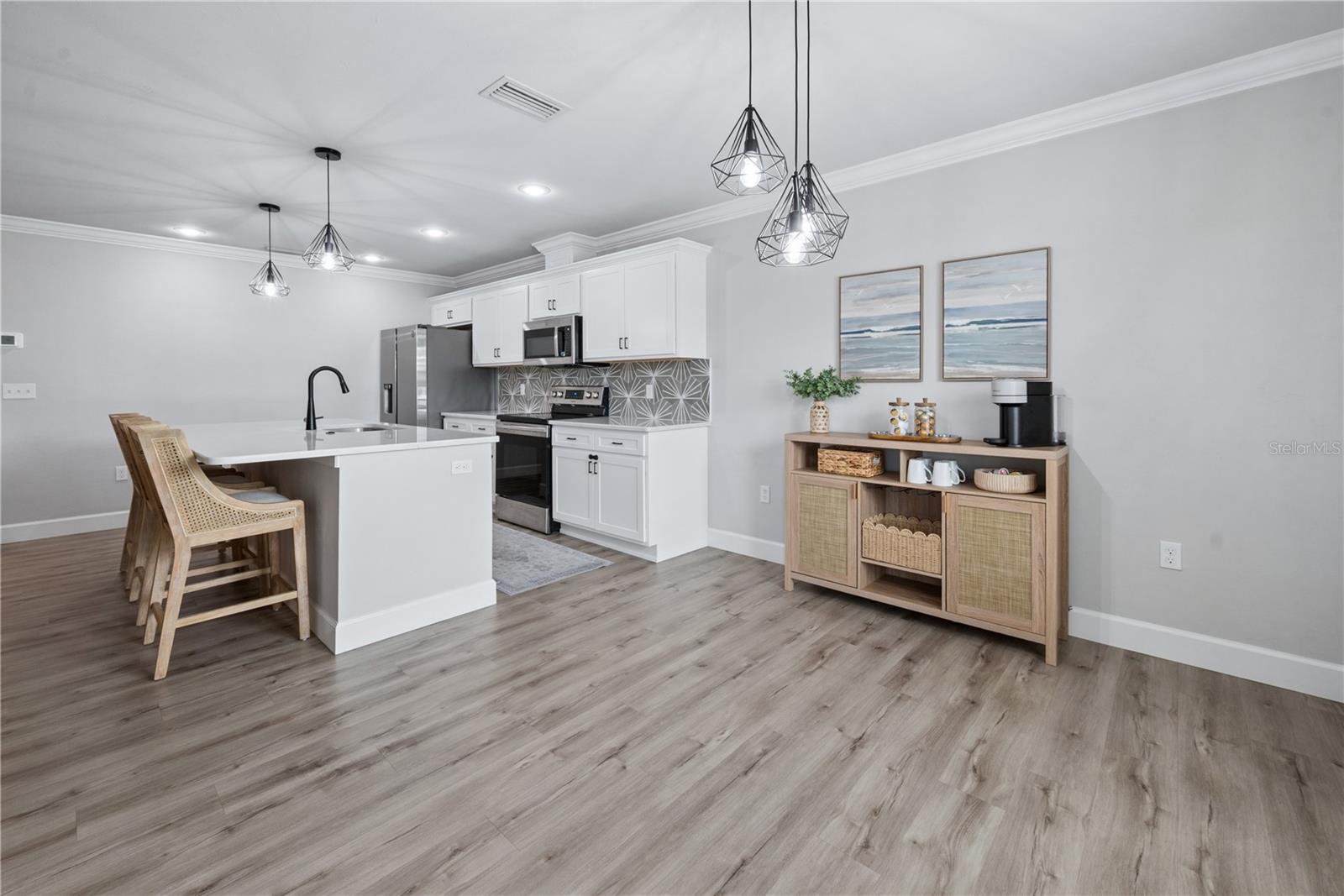 SAVANNAH STATION - Residential
