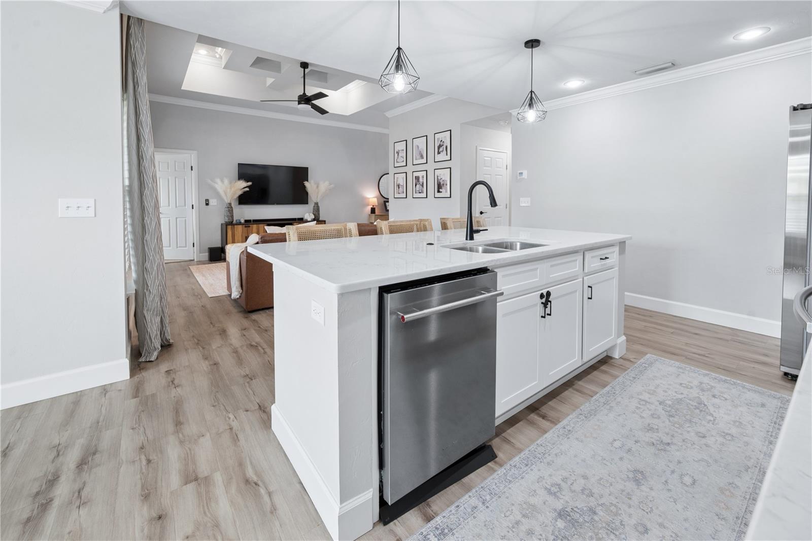 SAVANNAH STATION - Residential