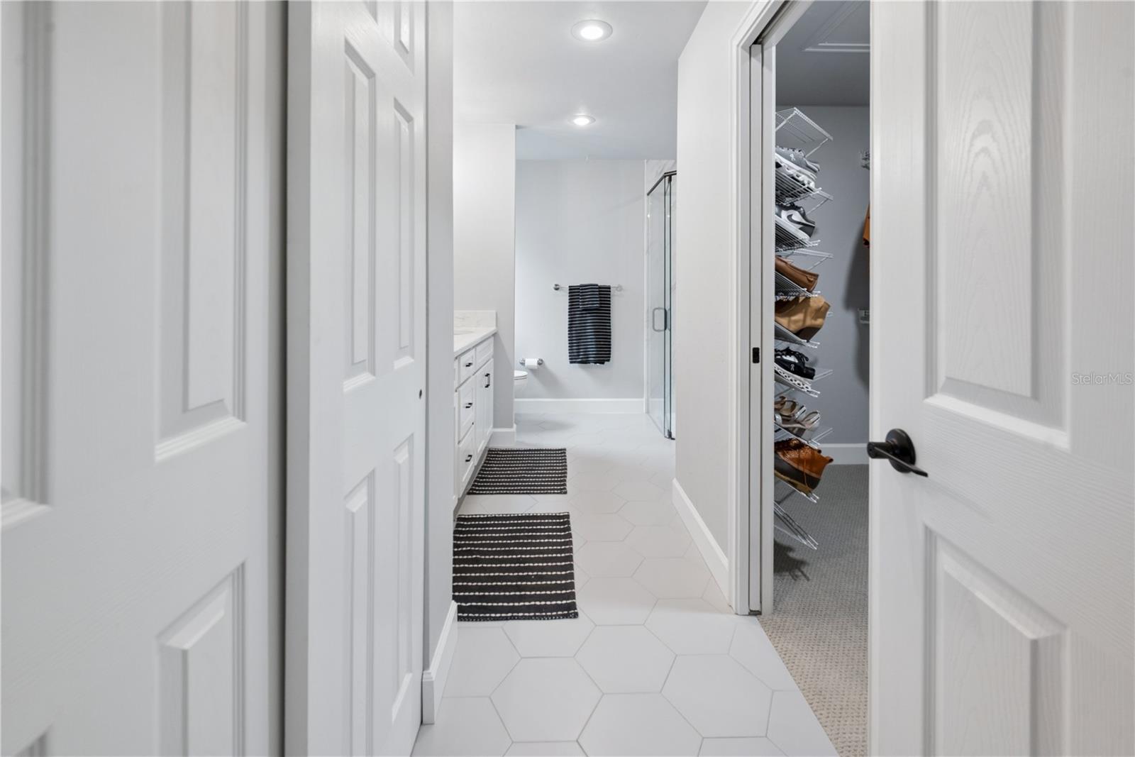 SAVANNAH STATION - Residential