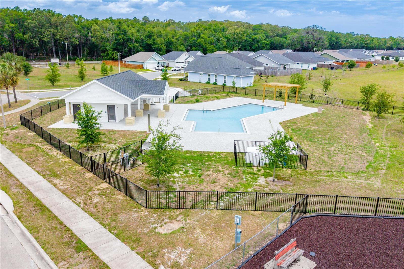 SAVANNAH STATION - Residential