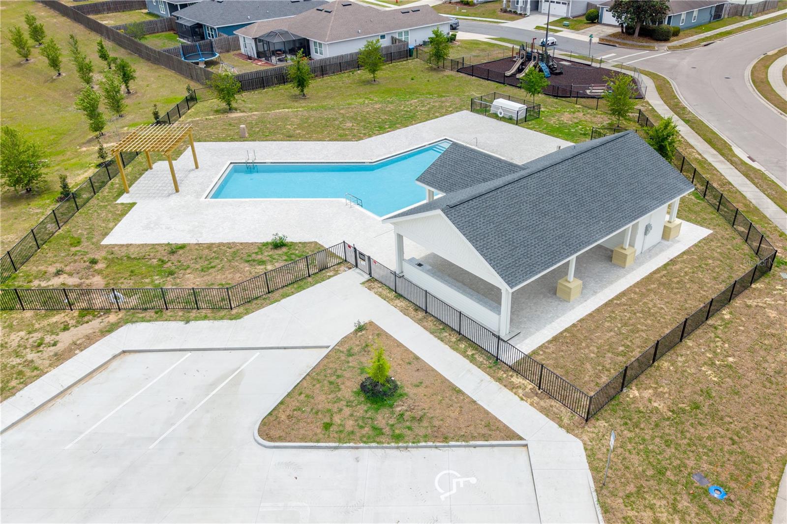 SAVANNAH STATION - Residential