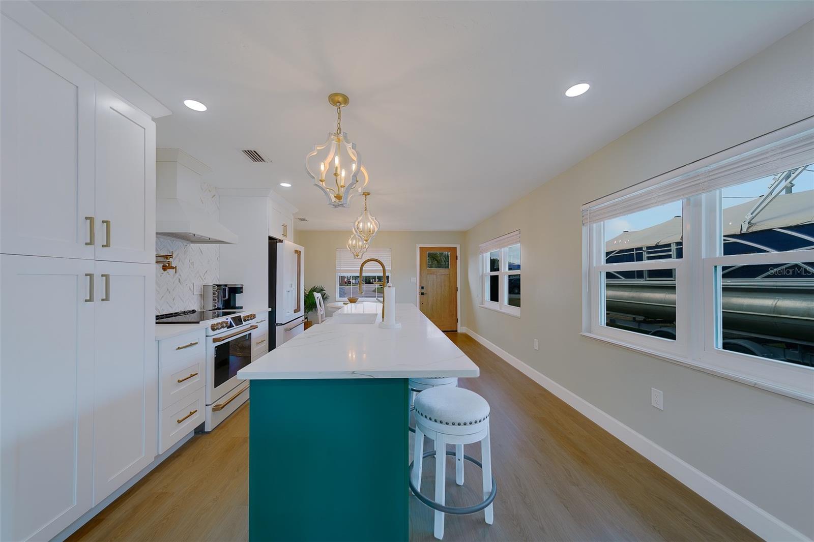 HUDSON BEACH ESTATES - Residential