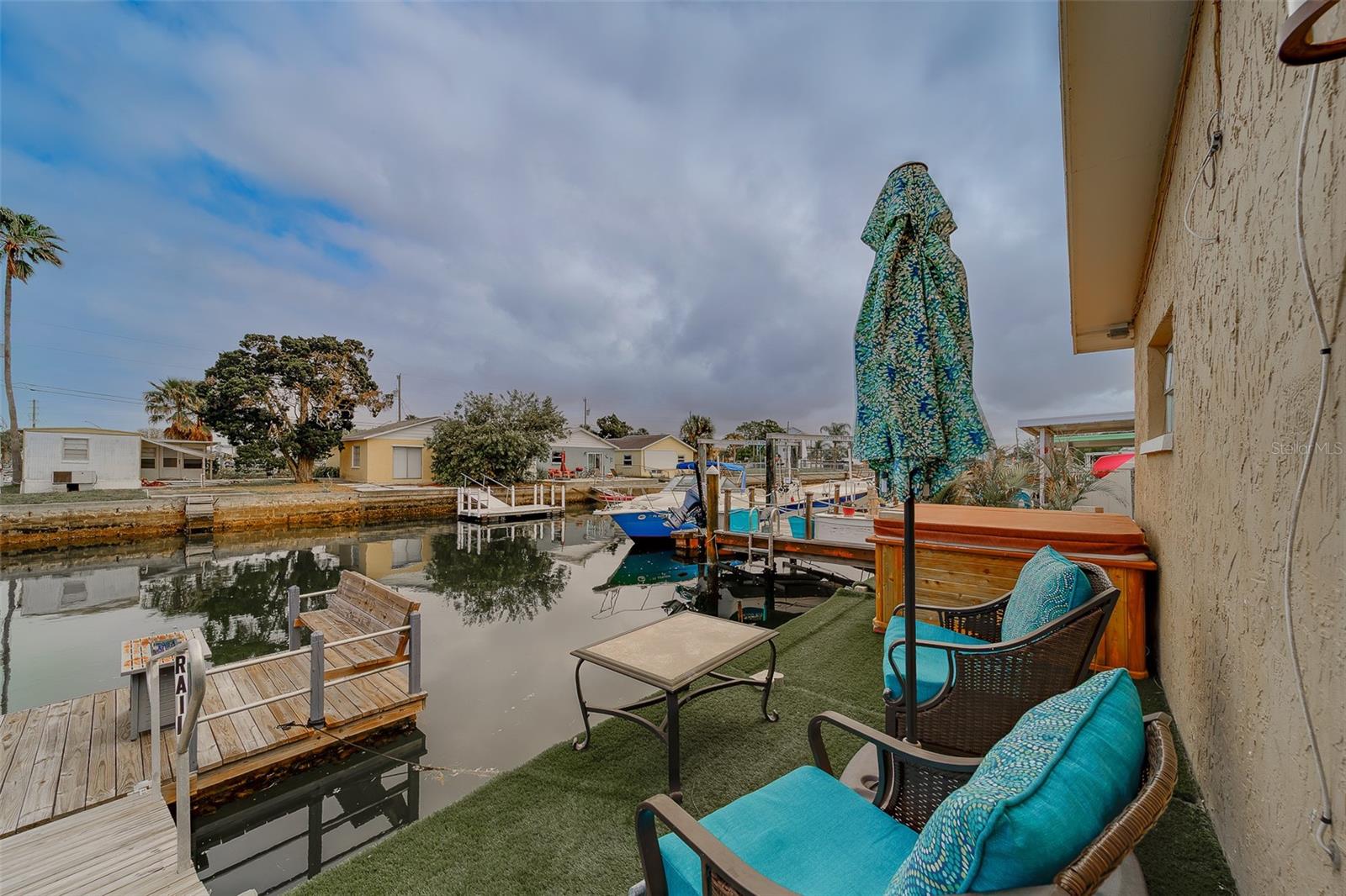 HUDSON BEACH ESTATES - Residential