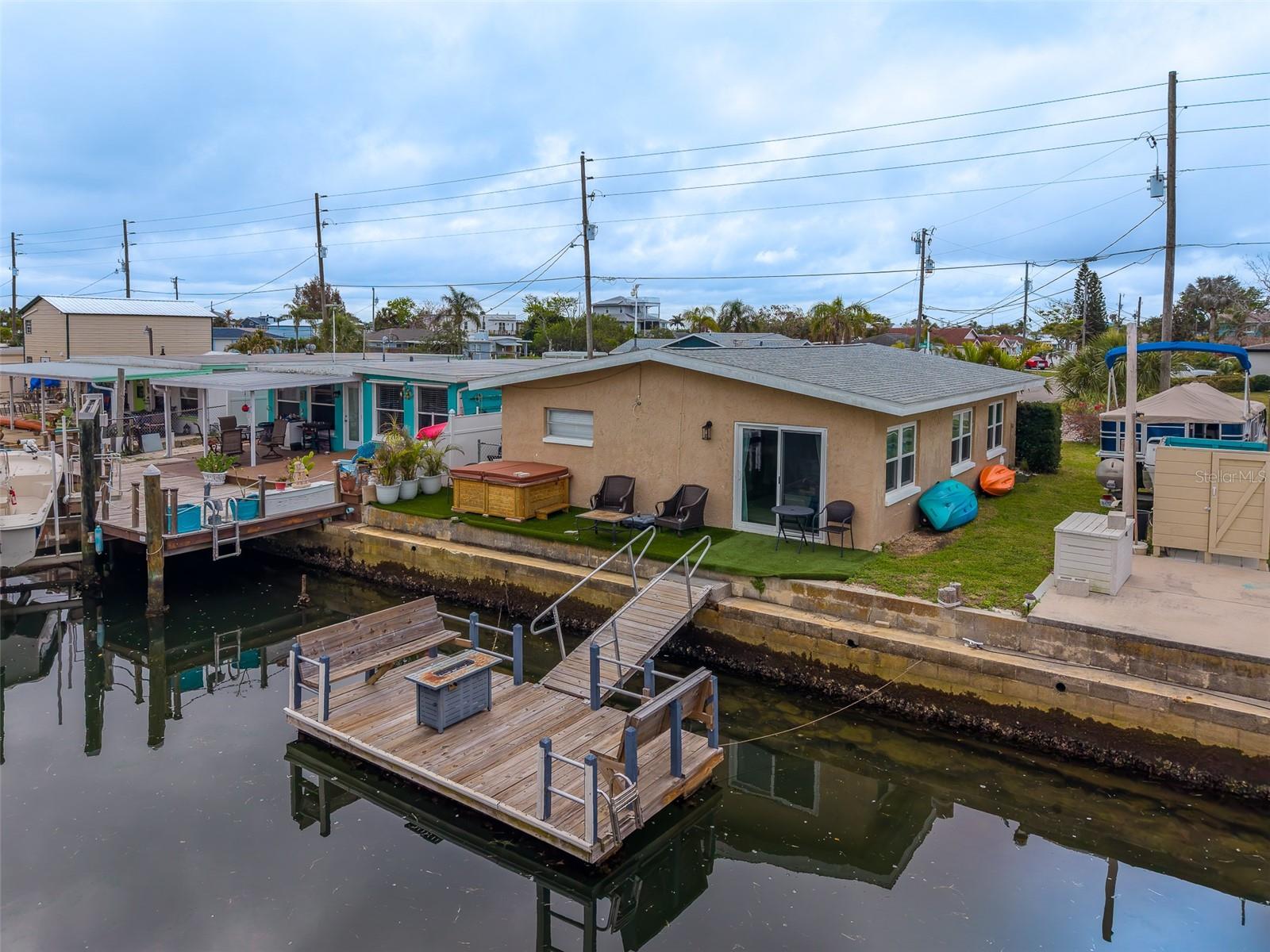 HUDSON BEACH ESTATES - Residential