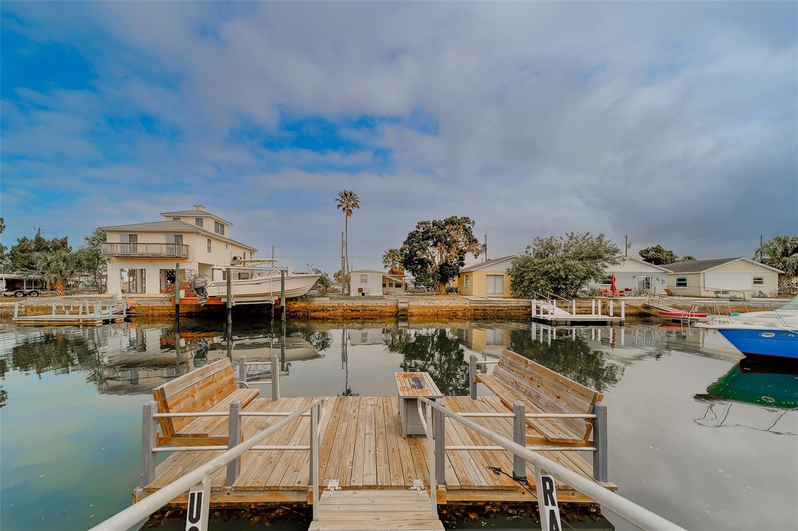 HUDSON BEACH ESTATES - Residential